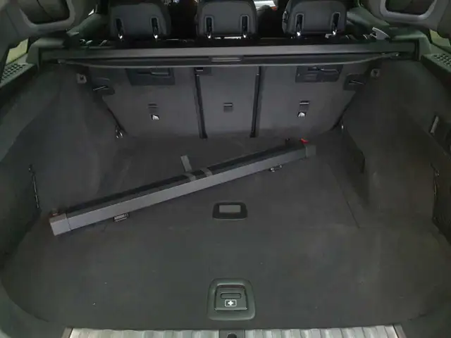 BMW 3 Series view 15