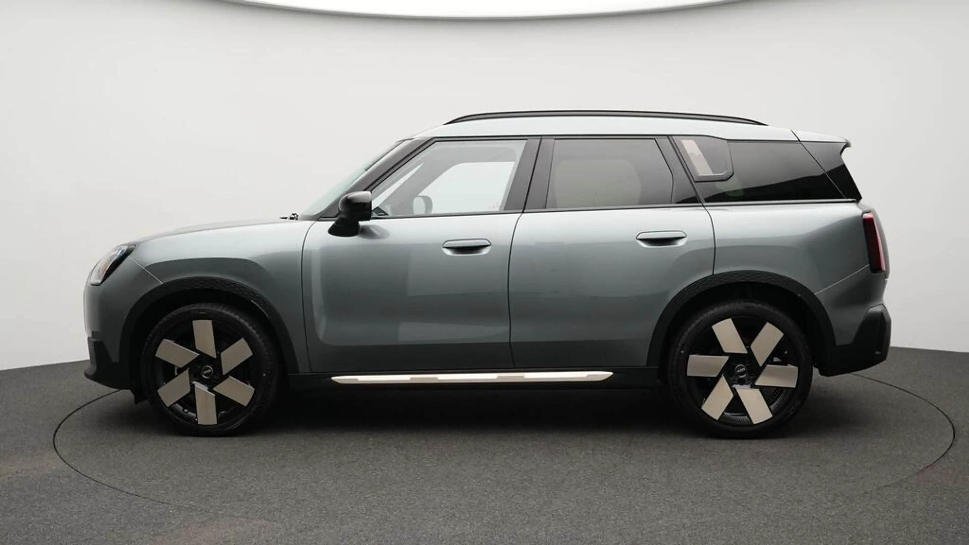 MINI Countryman C Favoured Trim — photo 3