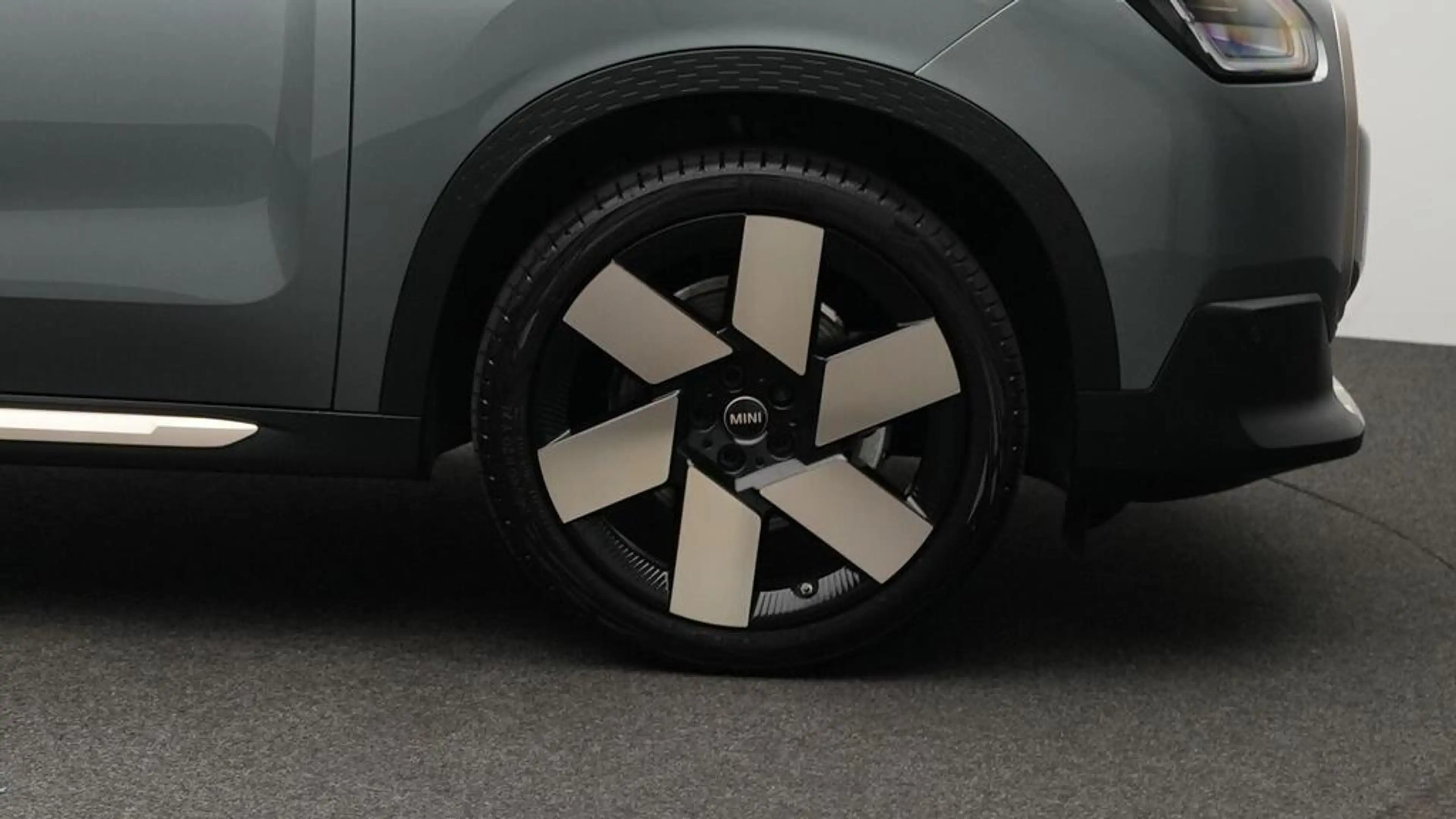 MINI Countryman C Favoured Trim — photo 10