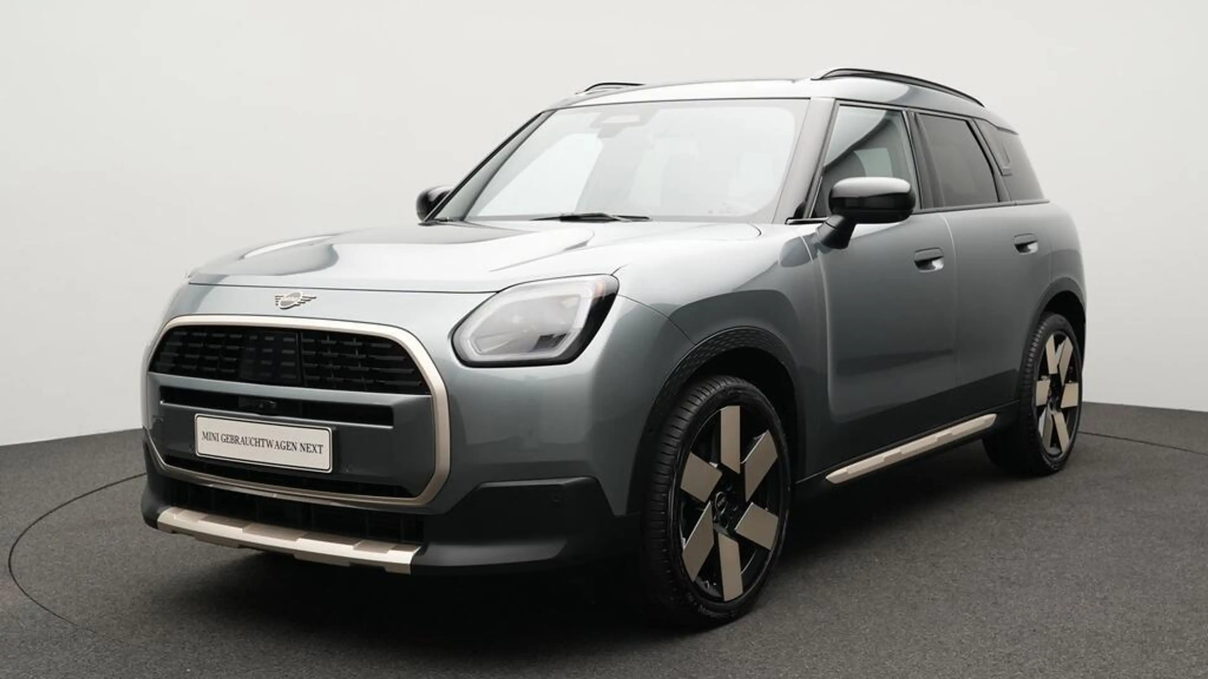 MINI Countryman C Favoured Trim