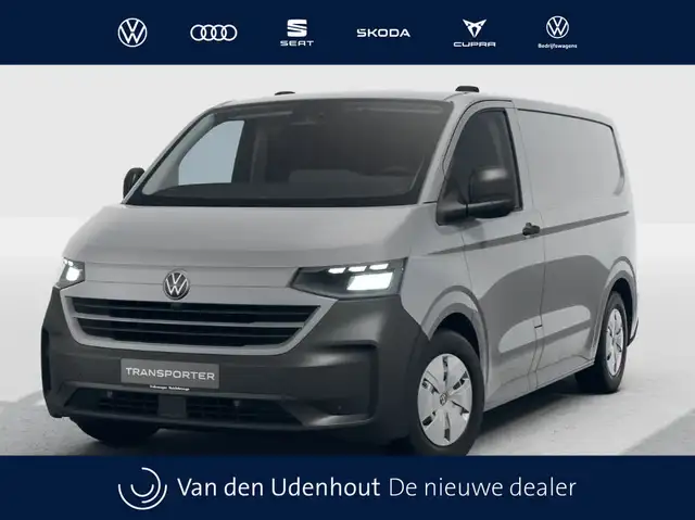 Volkswagen T7 Transporter L1H1 2.0 TDI 150PK Life-Intro / Direct leverbaar /
