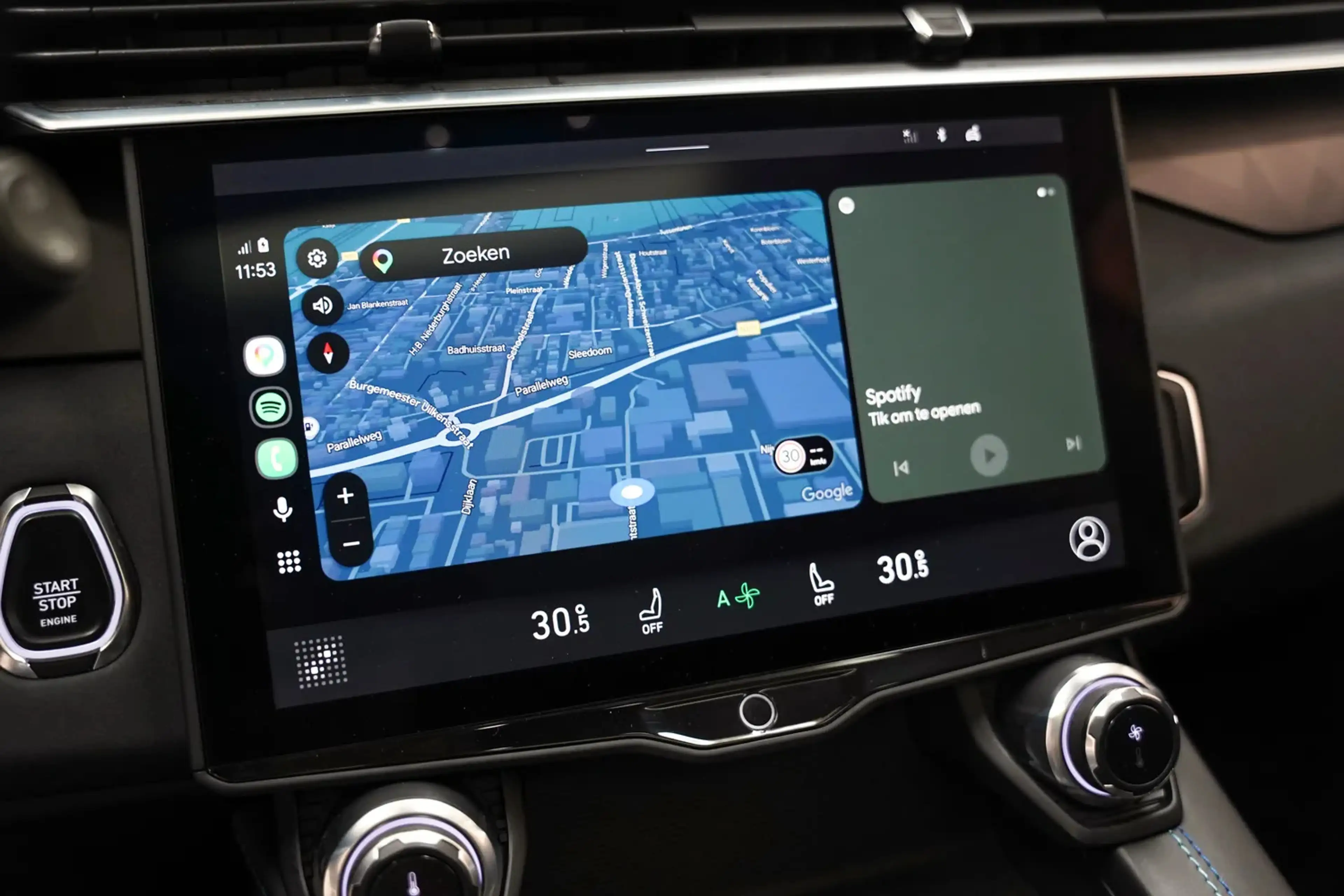 Lynk & Co 01 1.5 PHEV [ Panorama Navi 360°-Camera Keyless ] — photo 8