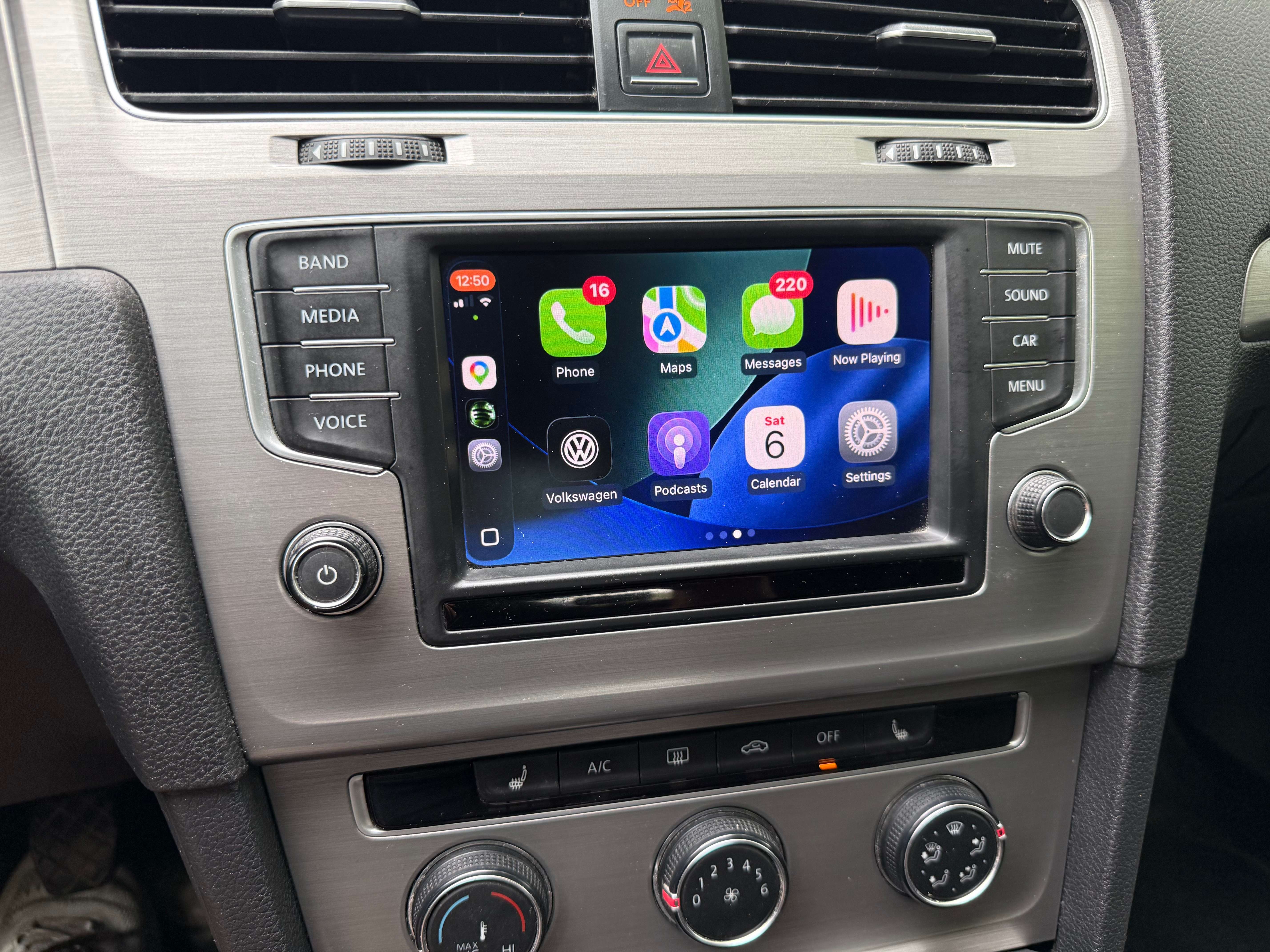 2015 Volkswagen Golf Trendline thumb 7