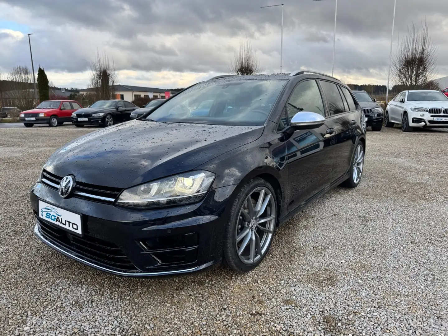 Volkswagen Golf VII Variant R BMT 4Motion STZH Pano iPhone Noir - 1