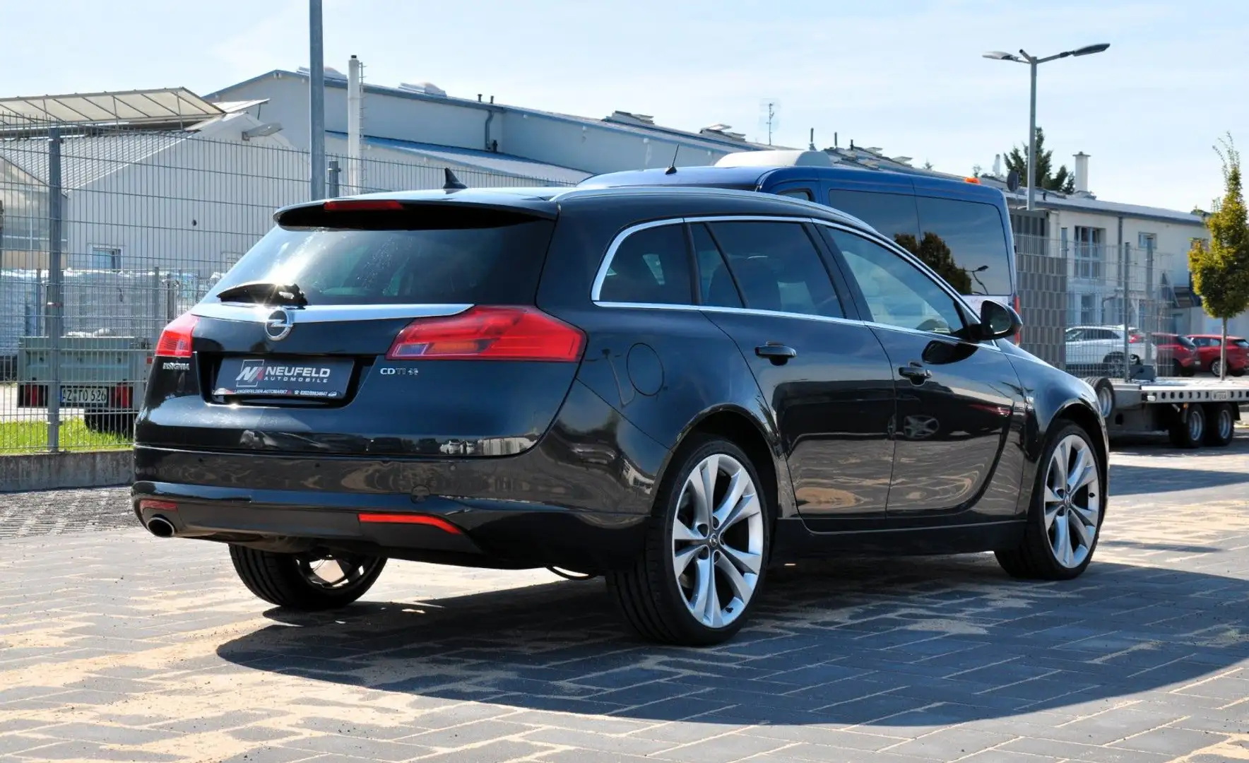 Opel Insignia A Sports Tourer 4x4 / Premium-Paket 2 - 2