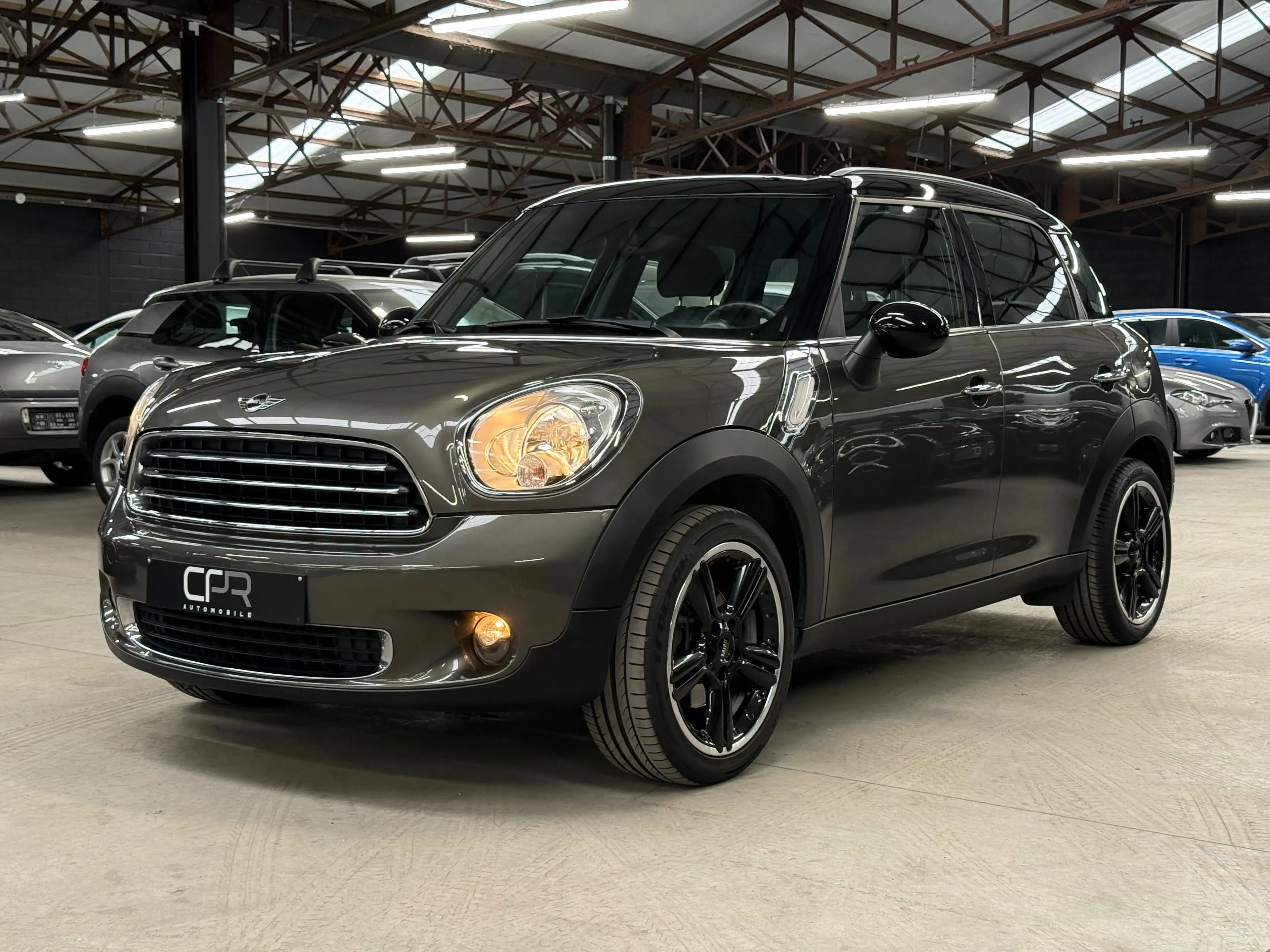MINI Cooper Countryman 1.6 i * CLIM * RADAR AR * 83.000 KMS * JANTES *