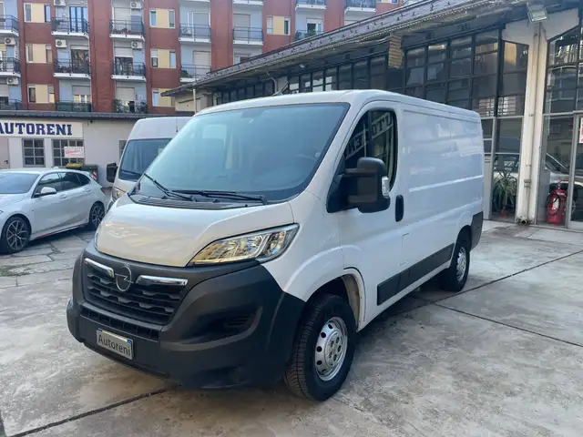 Opel Movano 30 ch! 2.2 120CV