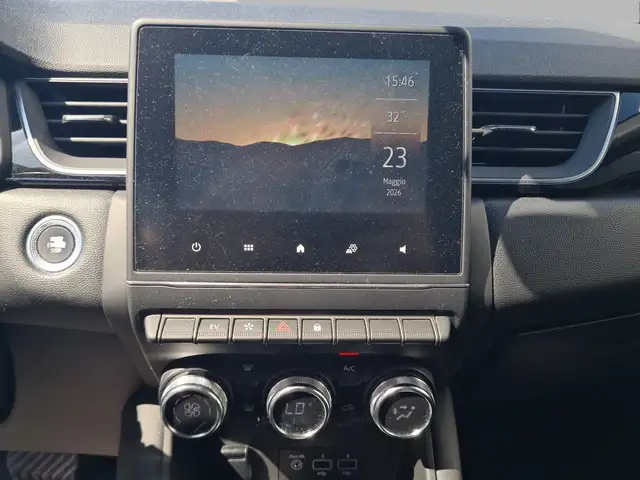 Renault Captur view 12