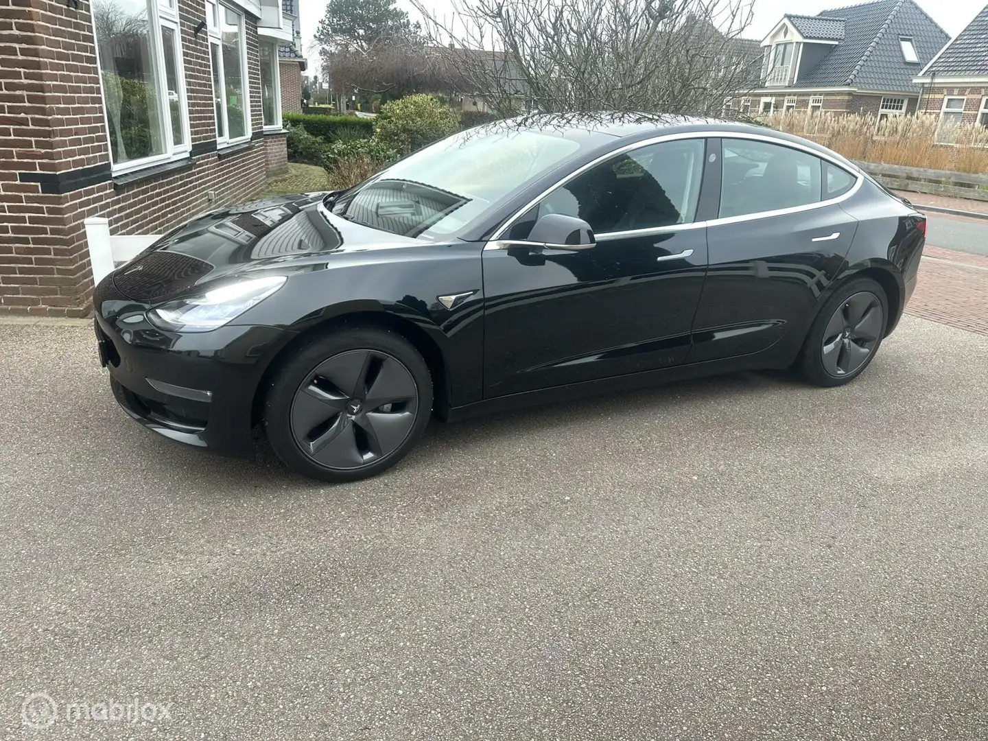 Tesla Model 3 Long Range AWD 75 kWh PANORAMADAK CAMERA LEDER INT Zwart - 2
