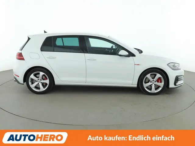 Volkswagen Golf view 7