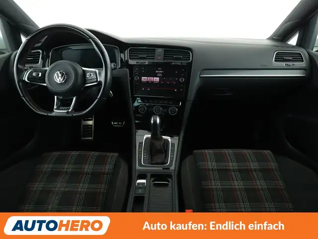 Volkswagen Golf view 12