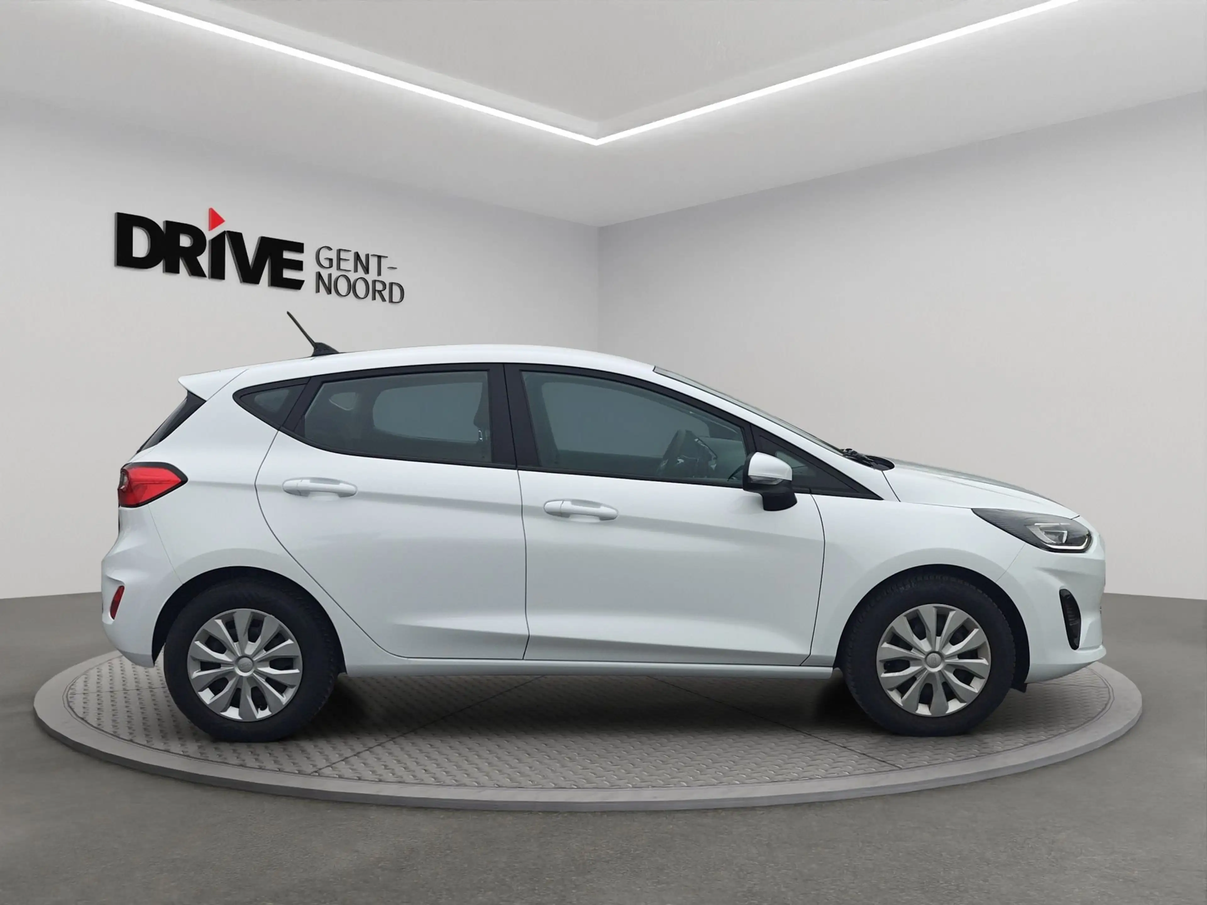 Ford Fiesta i Connected — photo 6