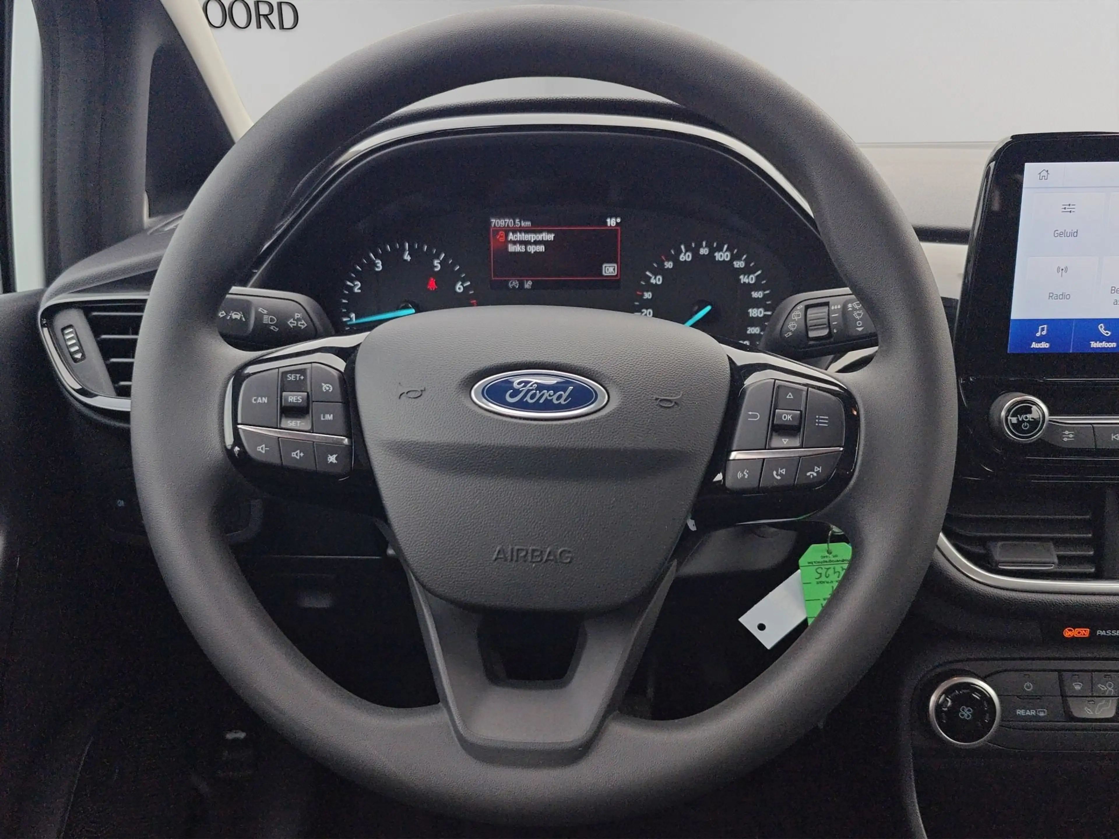 Ford Fiesta i Connected — photo 10