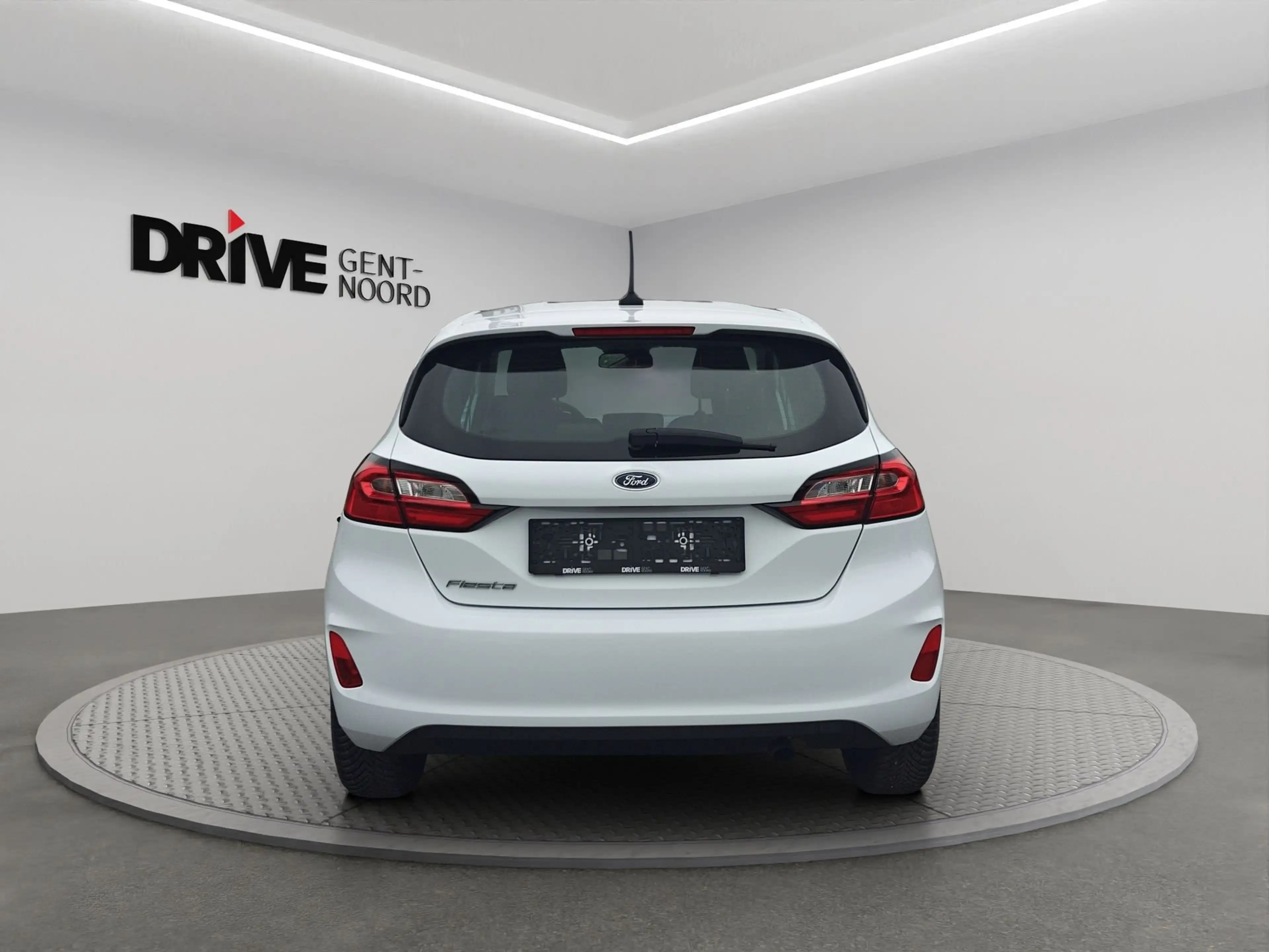 Ford Fiesta i Connected — photo 4