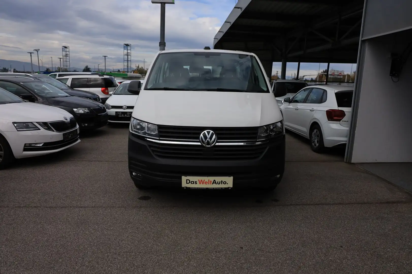 Volkswagen T6.1 Transporter Kombi LR TDI Blanc - 2