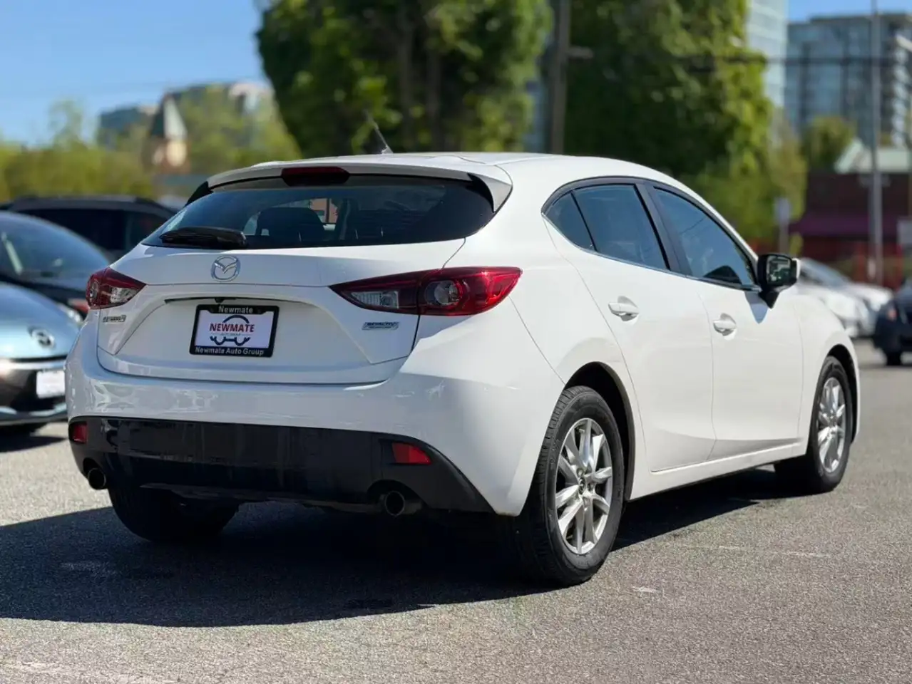 Mazda 3 снимка Mazda 3