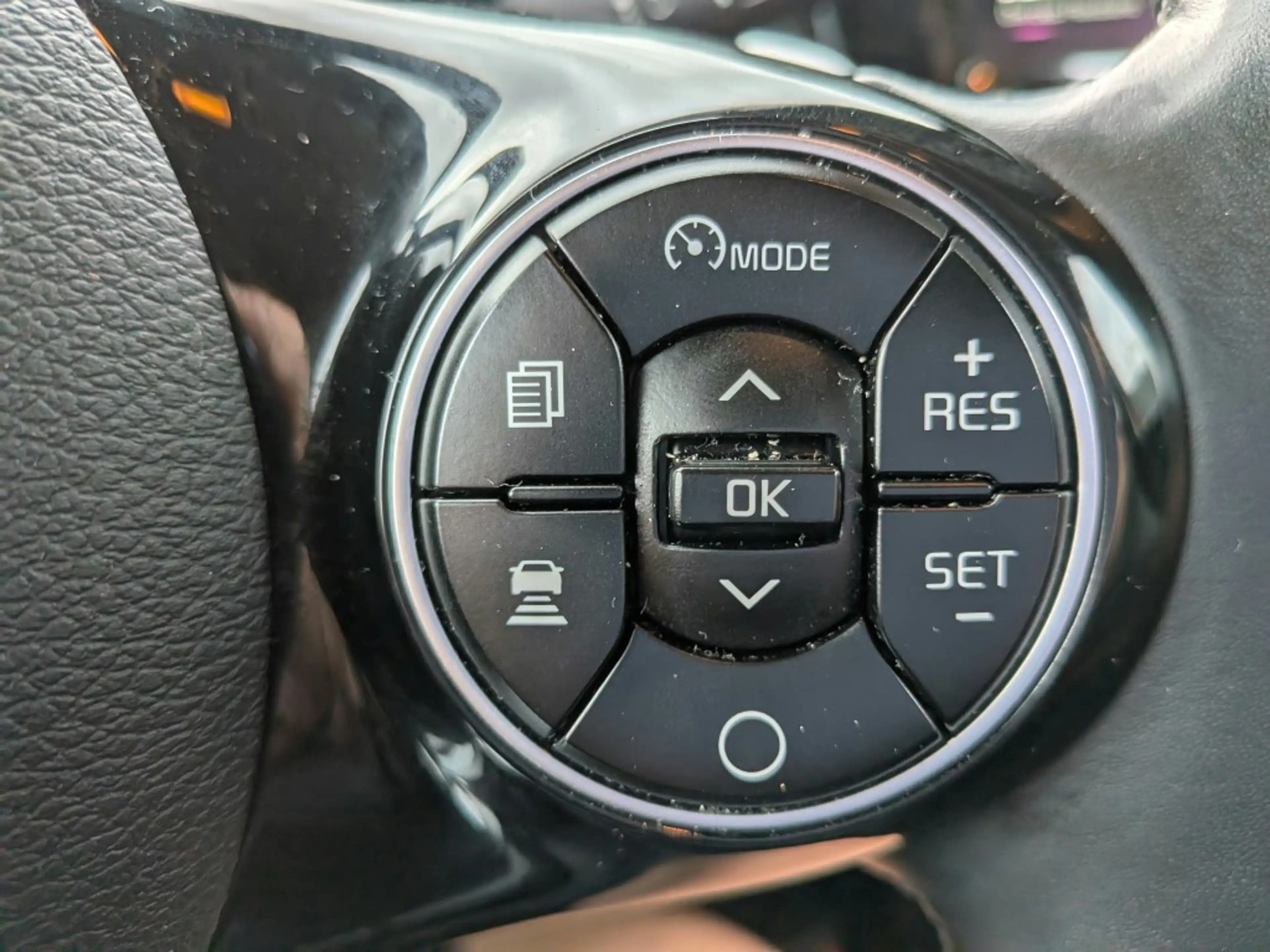 Kia Soul e-Soul ExecutiveLine 64 kWh Alle opties, trekhaak — photo 27