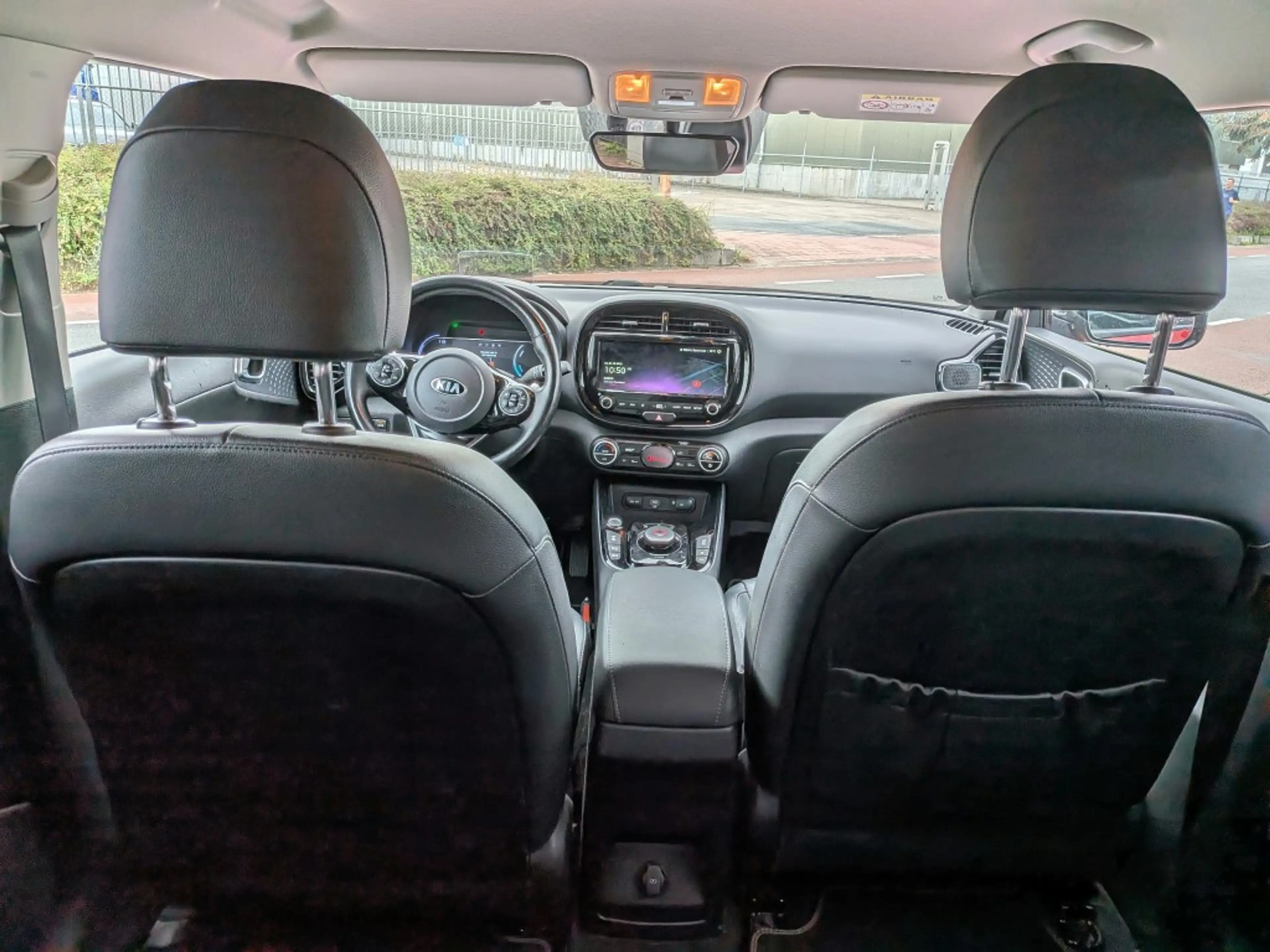 Kia Soul e-Soul ExecutiveLine 64 kWh Alle opties, trekhaak — photo 19