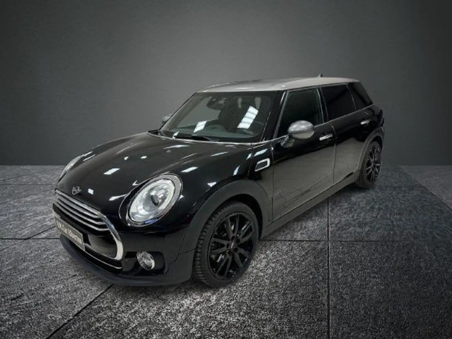 MINI Cooper D Clubman 2.0 Hype Pro +19" Noir - 1