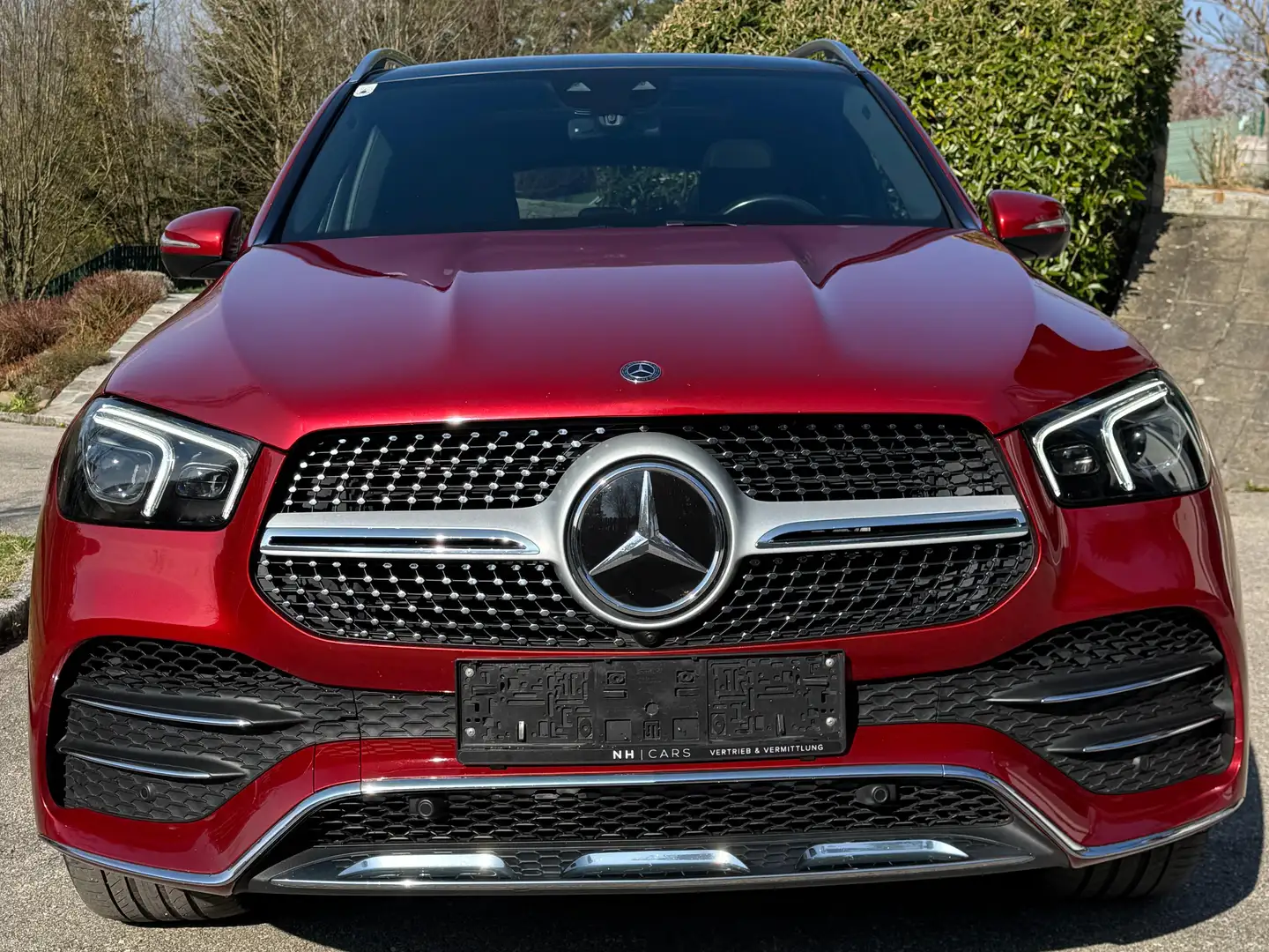 Mercedes-Benz GLE 350 GLE 350 d 4Matic Aut. AMG Rot - 1