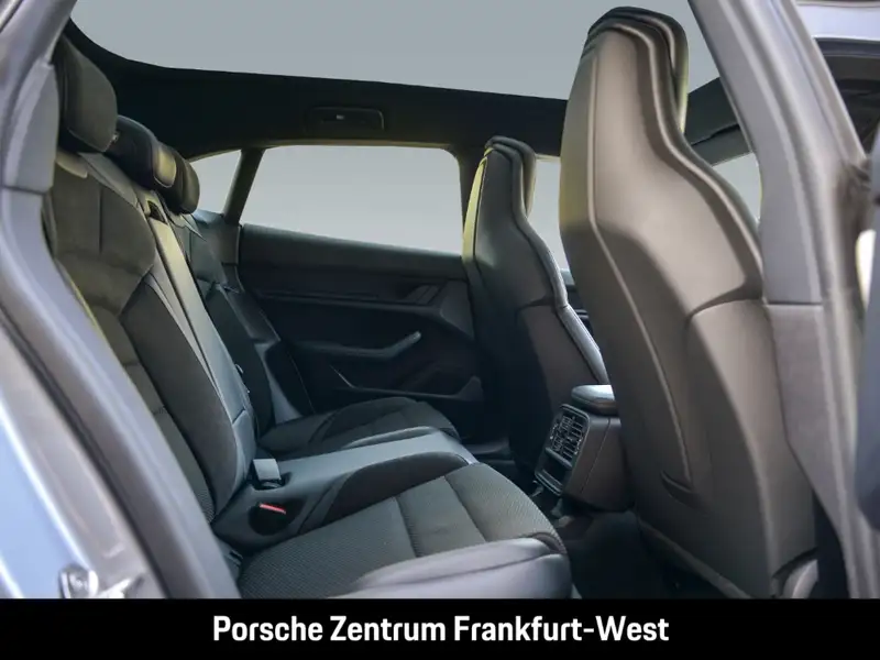 Annonce voiture d'occasion Porsche Taycan - CARADIZE