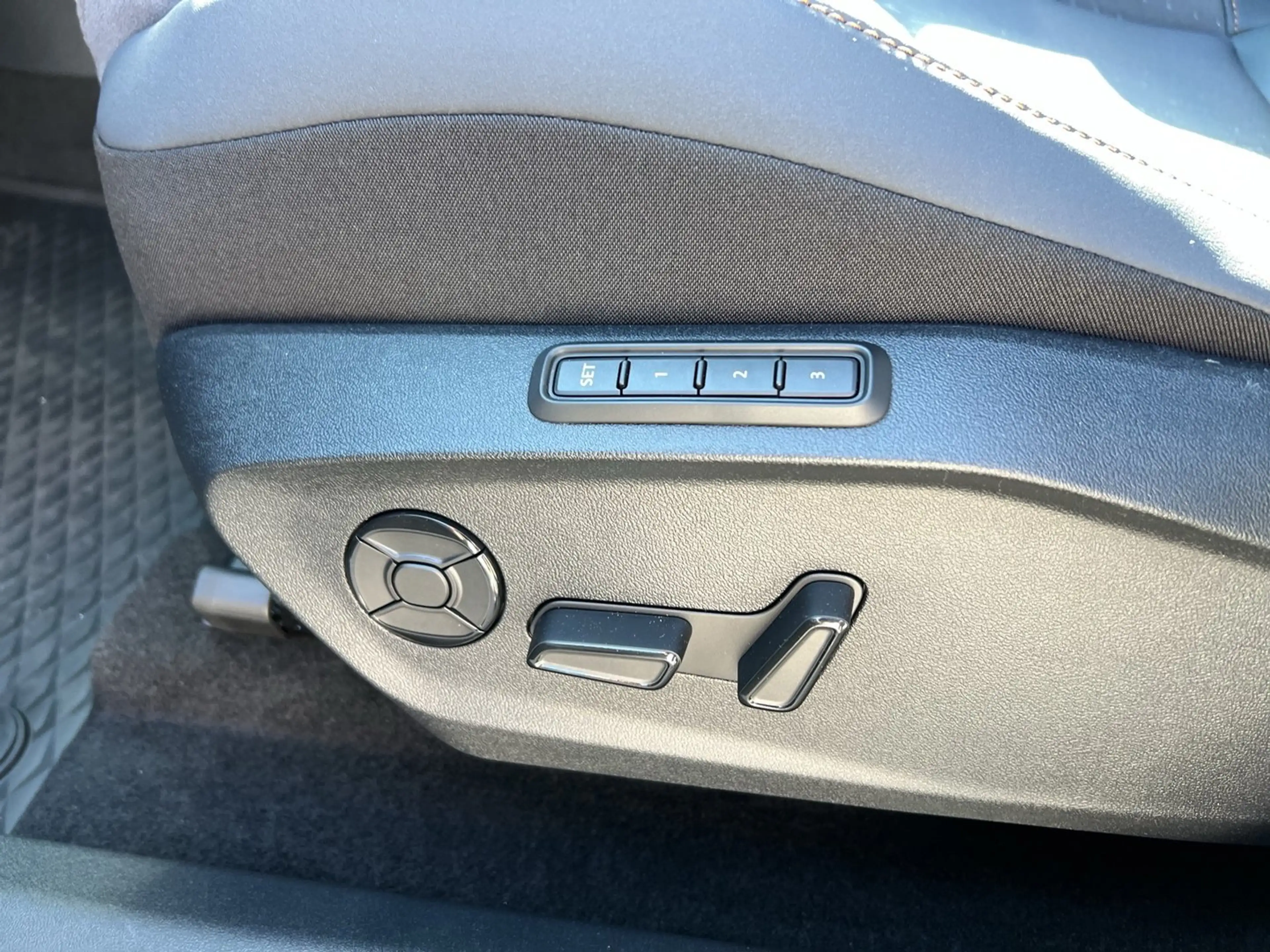 CUPRA Raval ENDURANCE 52/55 155kW/210 PS — photo 13