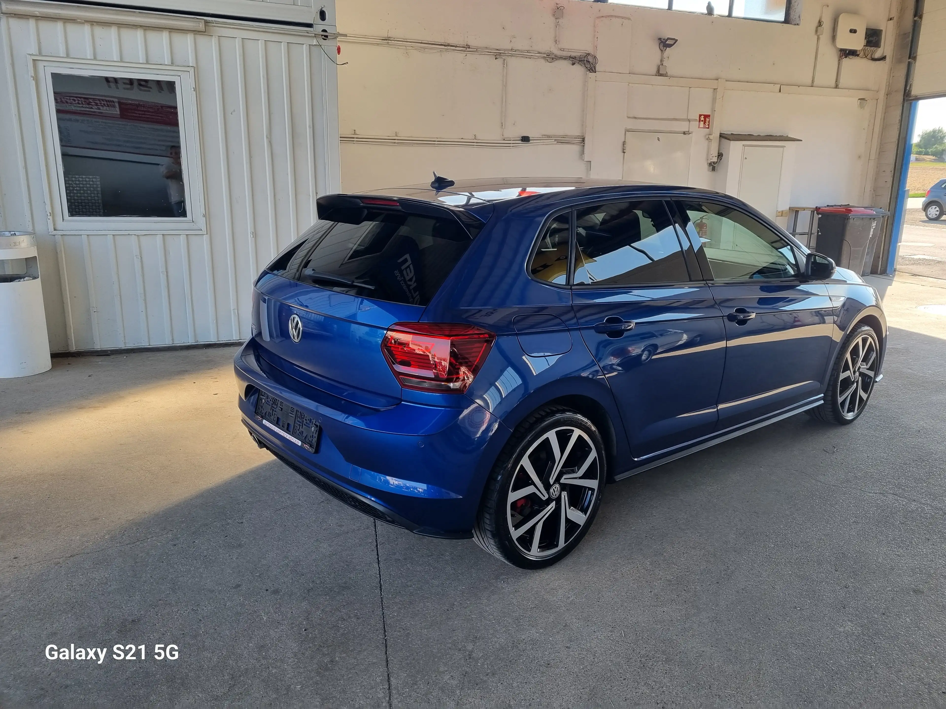 Volkswagen Polo GTI 2,0 TFSI GTI DSG - Topzustand! — photo 5