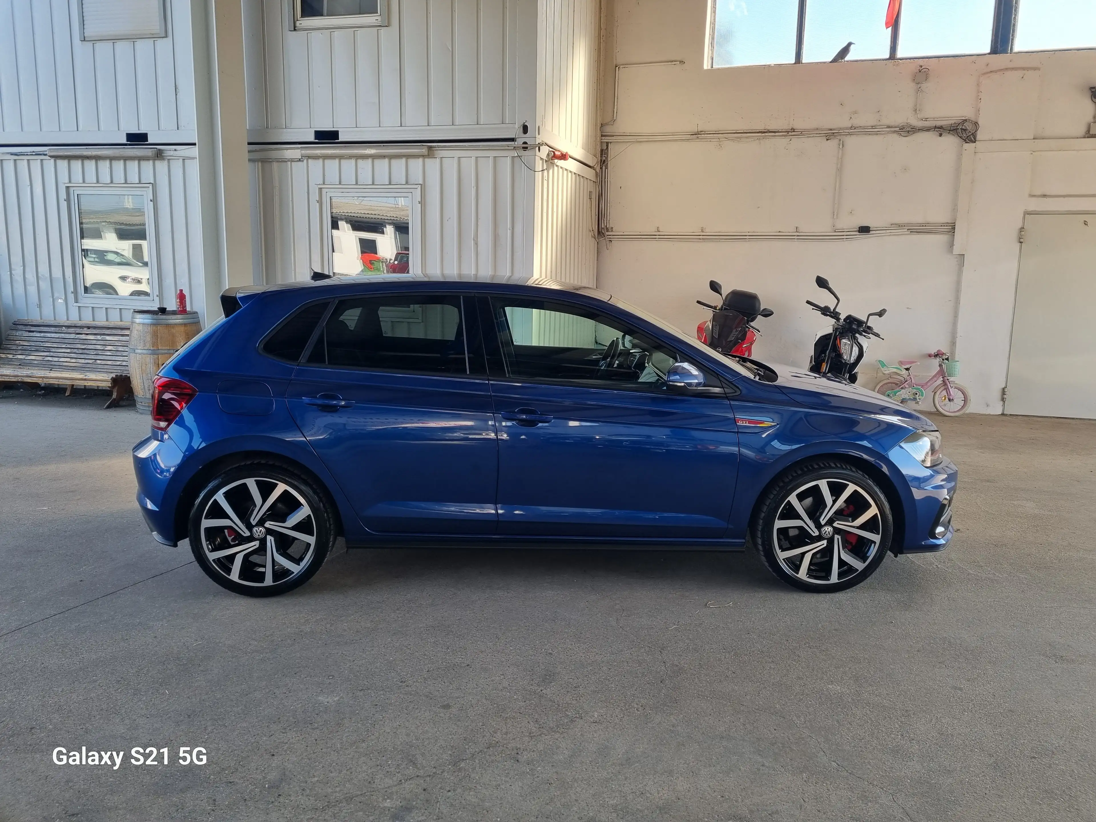 Volkswagen Polo GTI 2,0 TFSI GTI DSG - Topzustand! — photo 4