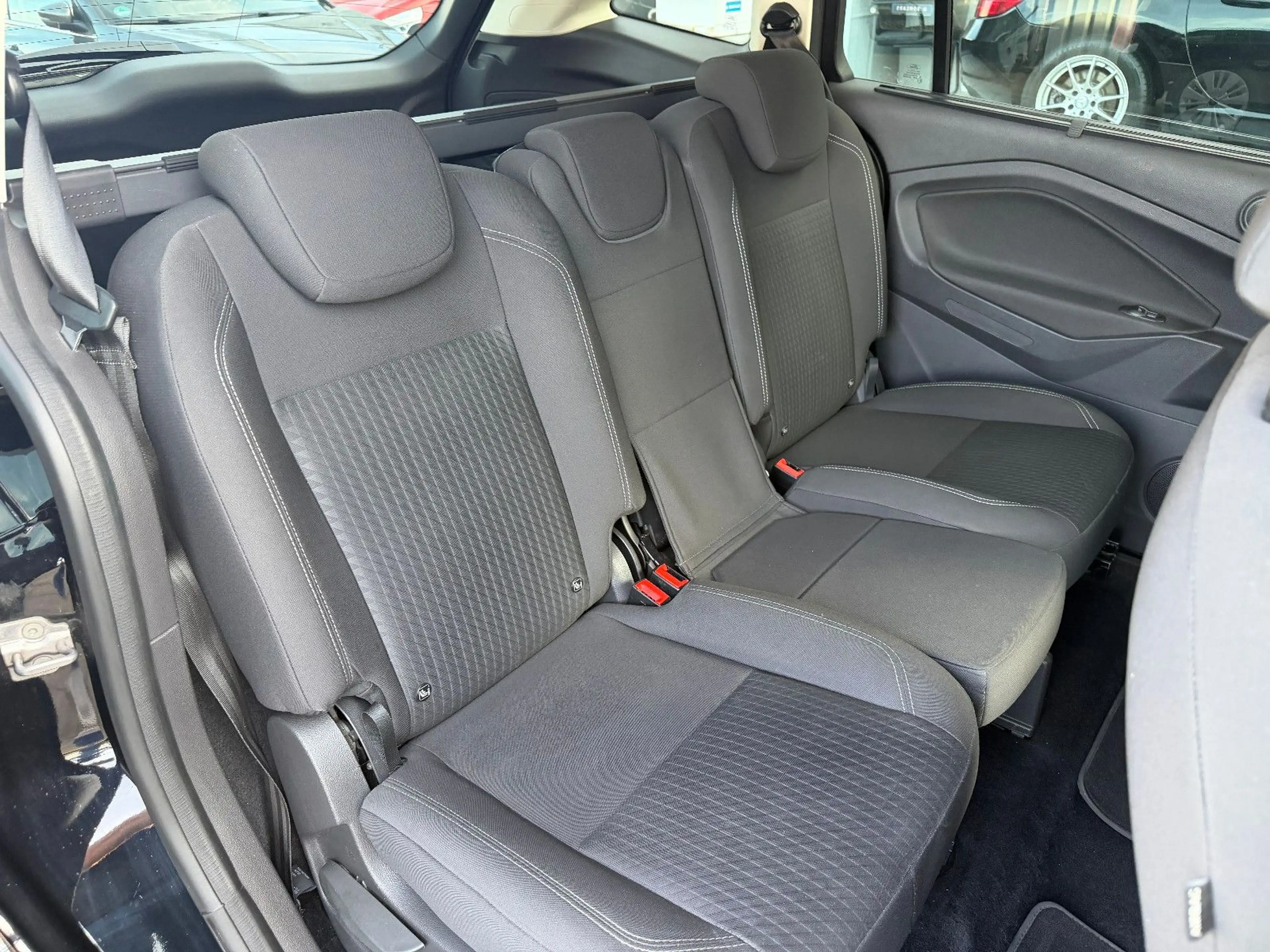 Ford Grand C-Max Cool & Connect/ZAHNRIEMEN NEU/NAVI/ — photo 9