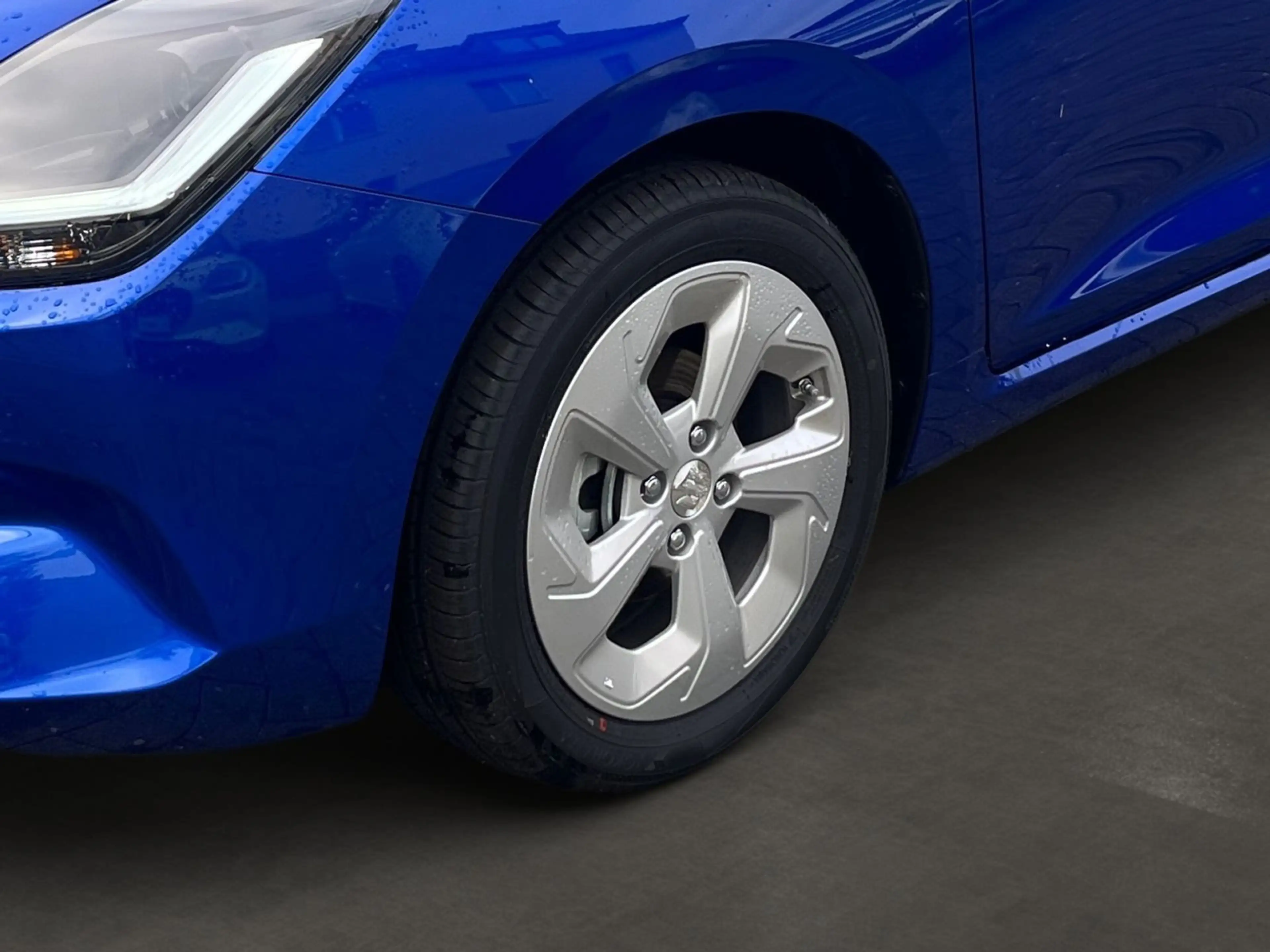 Suzuki Swift SWIFT COMFORT CVT HYBRID LED+ACC+NAVI+KAMERA+SHZ — photo 6