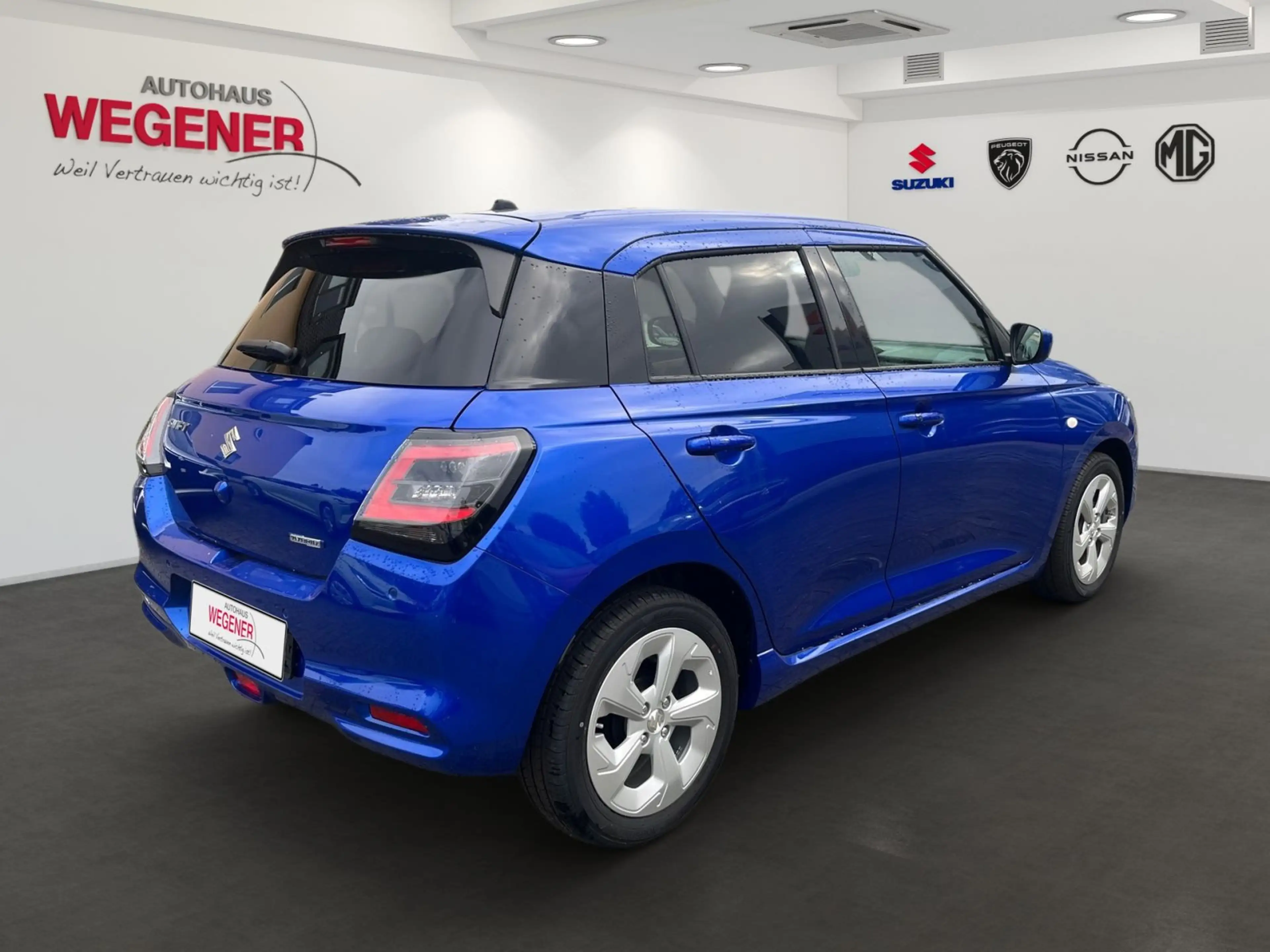 Suzuki Swift SWIFT COMFORT CVT HYBRID LED+ACC+NAVI+KAMERA+SHZ — photo 3