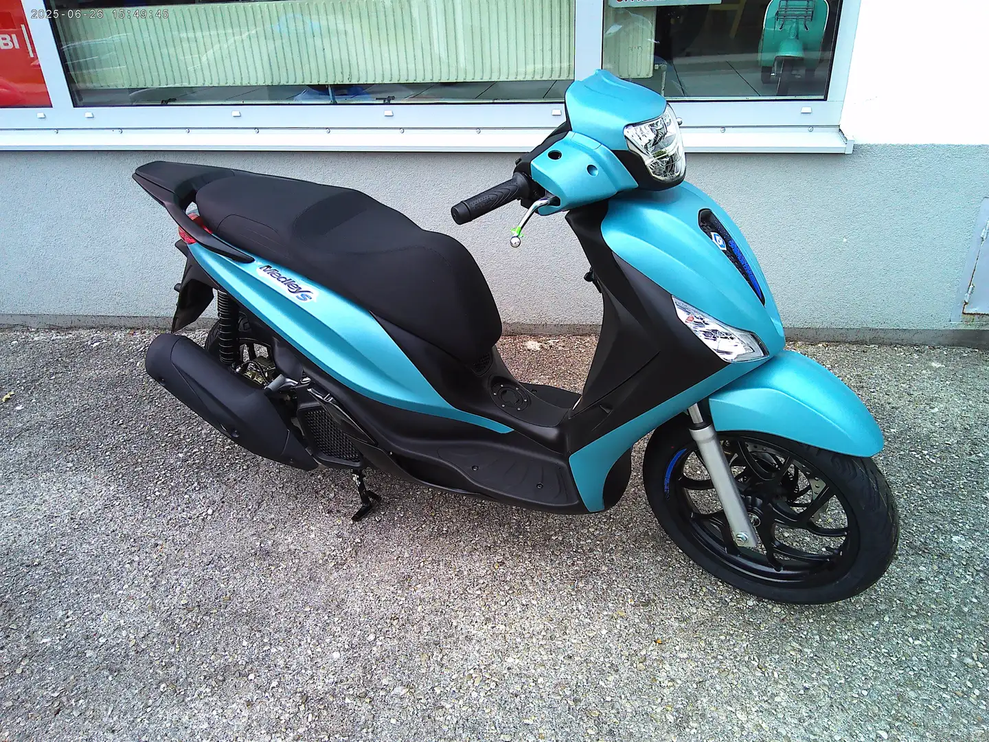 Piaggio Medley 125 Sport Blauw - 2