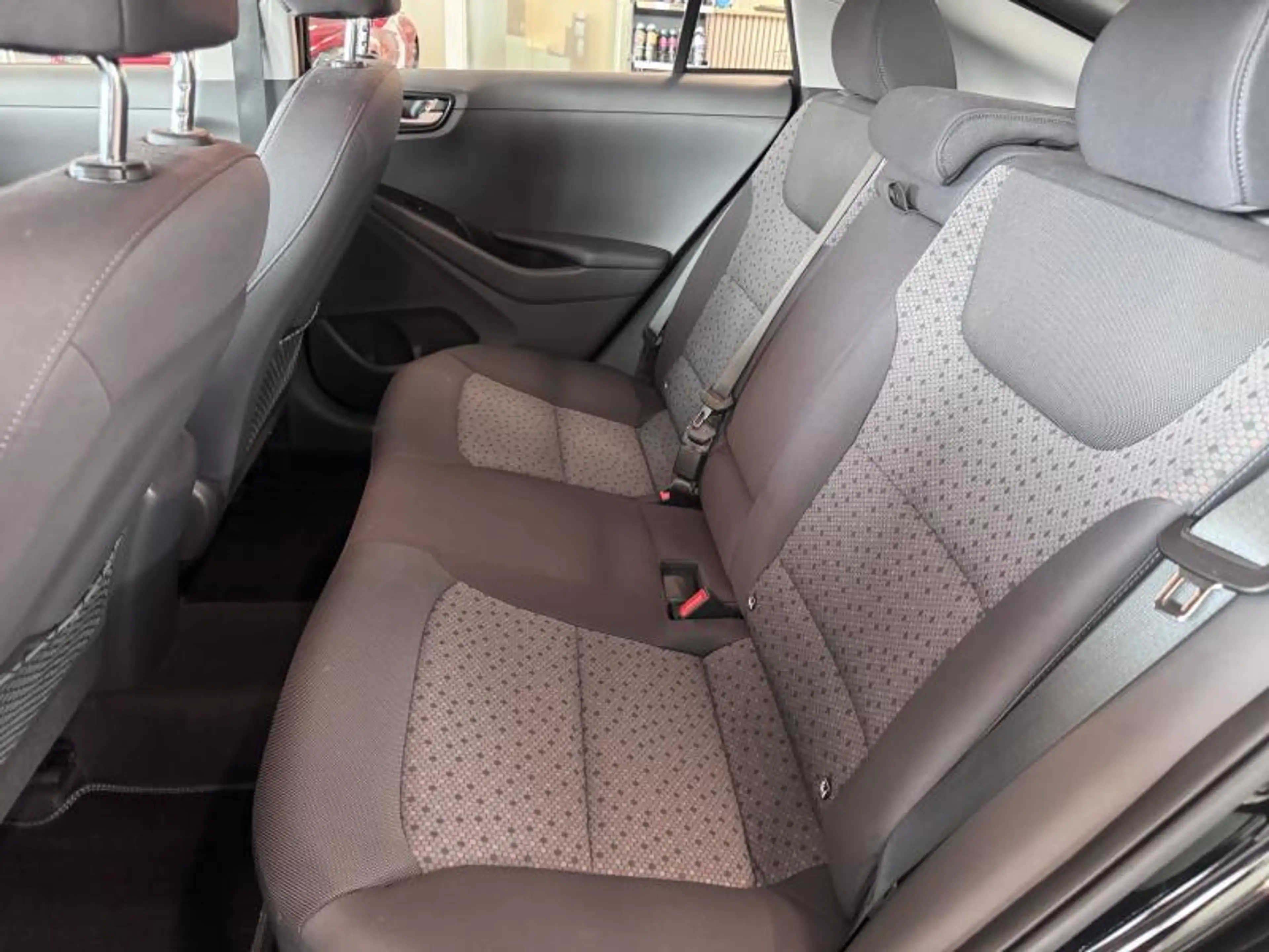 Hyundai IONIQ Premium 28kWh | GPS, camera, adaptive cruise,... | — photo 10