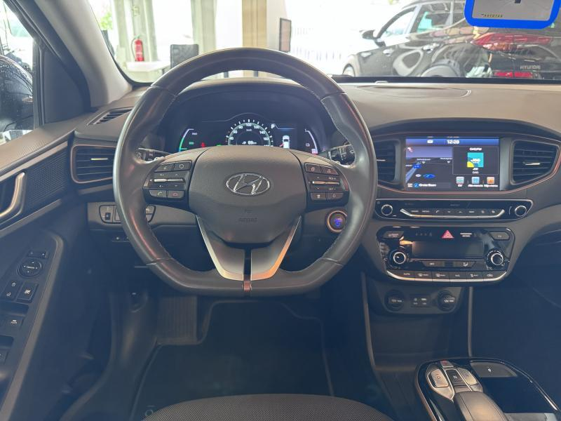 Hyundai IONIQ Premium 28kWh | GPS, camera, adaptive cruise,... | — photo 3