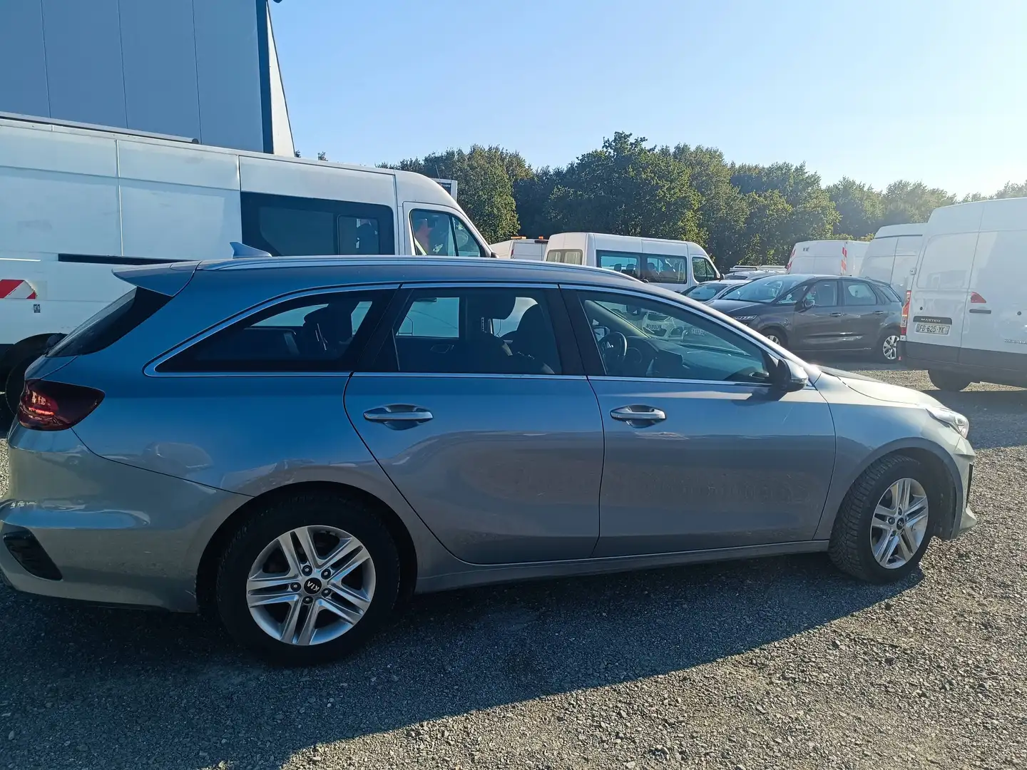 Kia Ceed SW / cee'd SW 1.6 CRDI 136 ISG MHEV BUS DCT7 Gris - 1