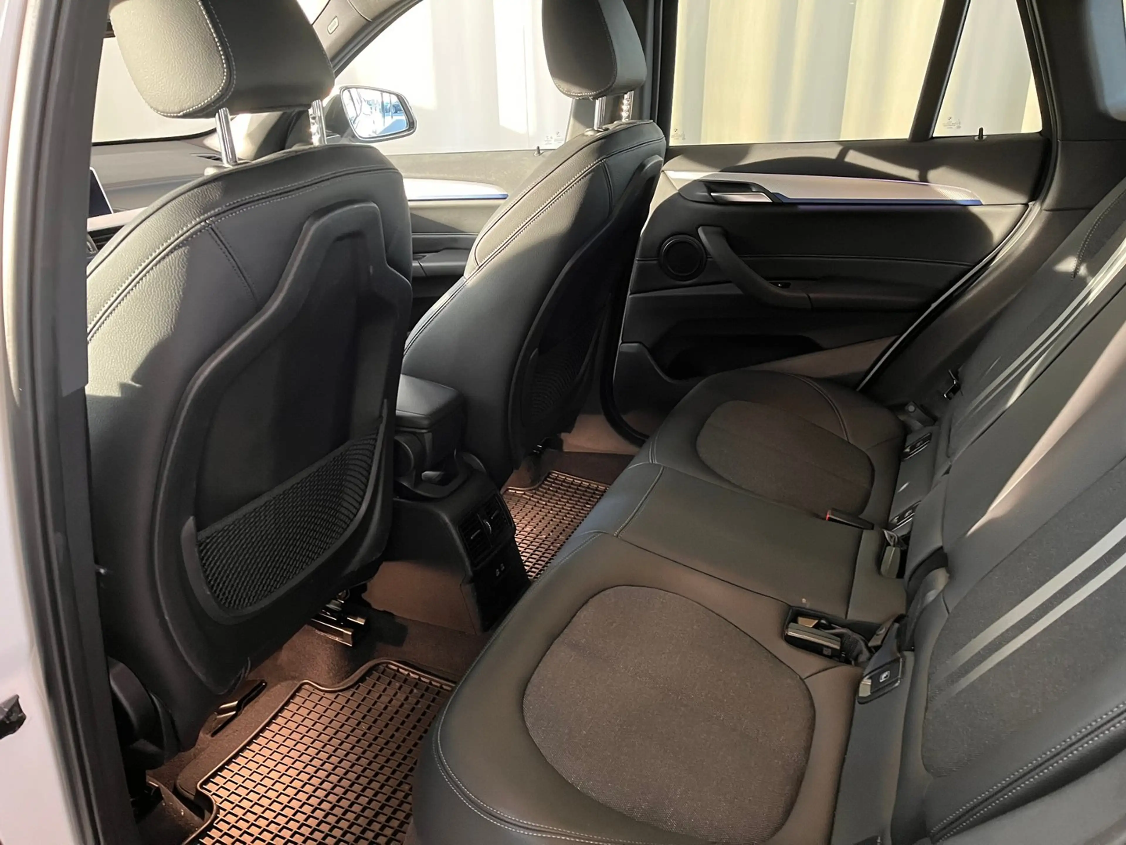 BMW X1 xDrive25e PHEV Aut. — photo 11