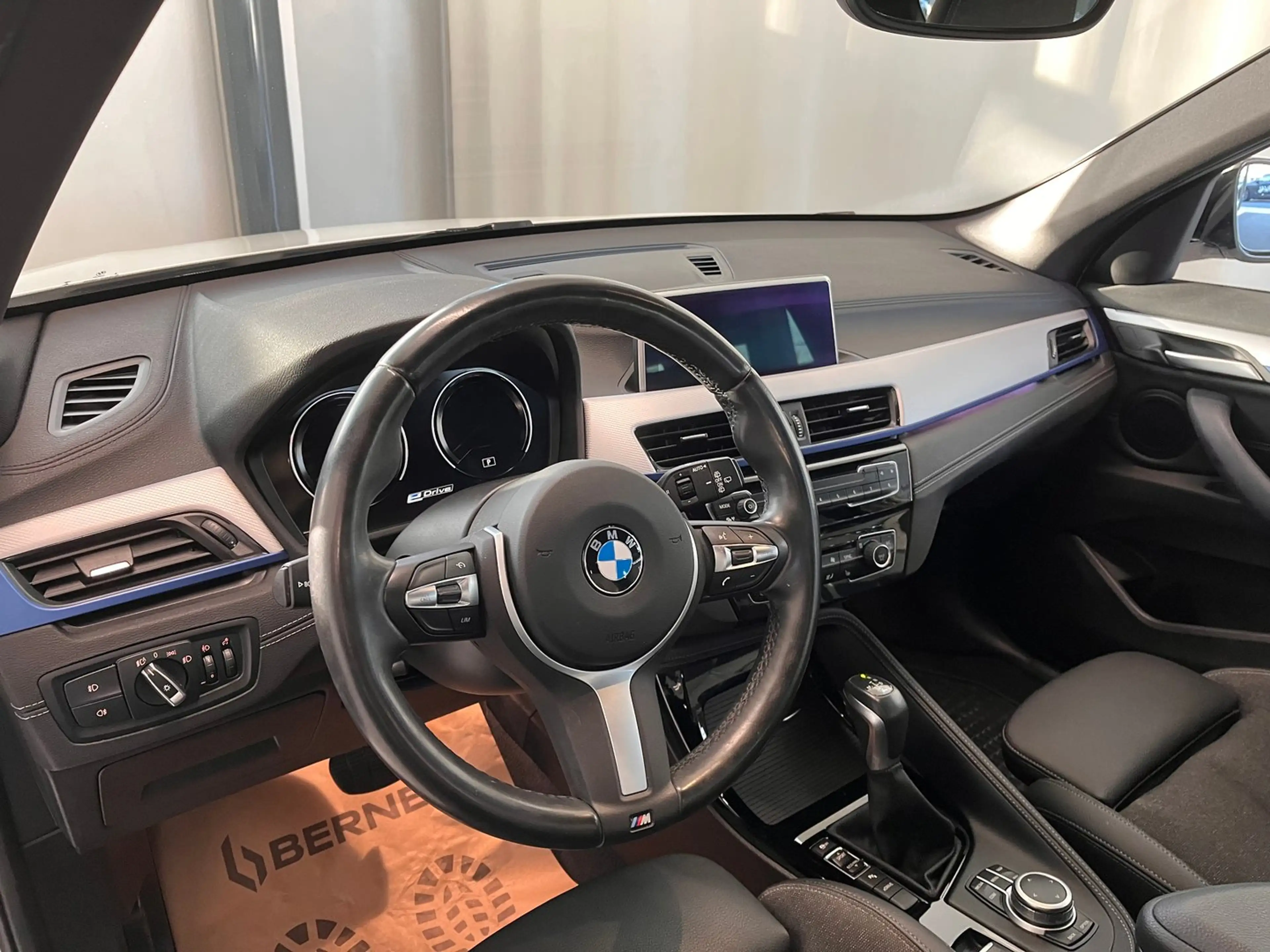 BMW X1 xDrive25e PHEV Aut. — photo 13