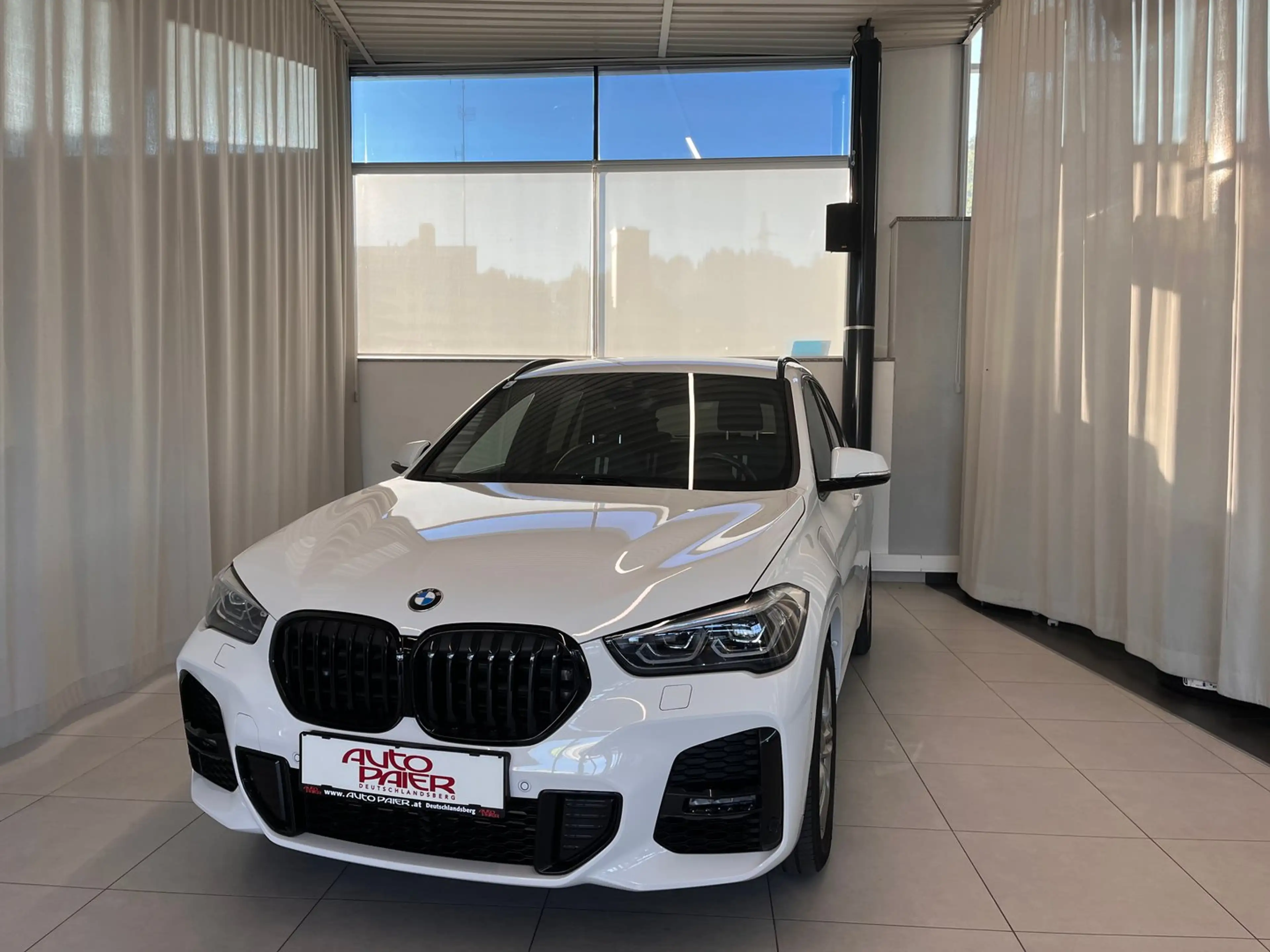 BMW X1 xDrive25e PHEV Aut. — photo 2