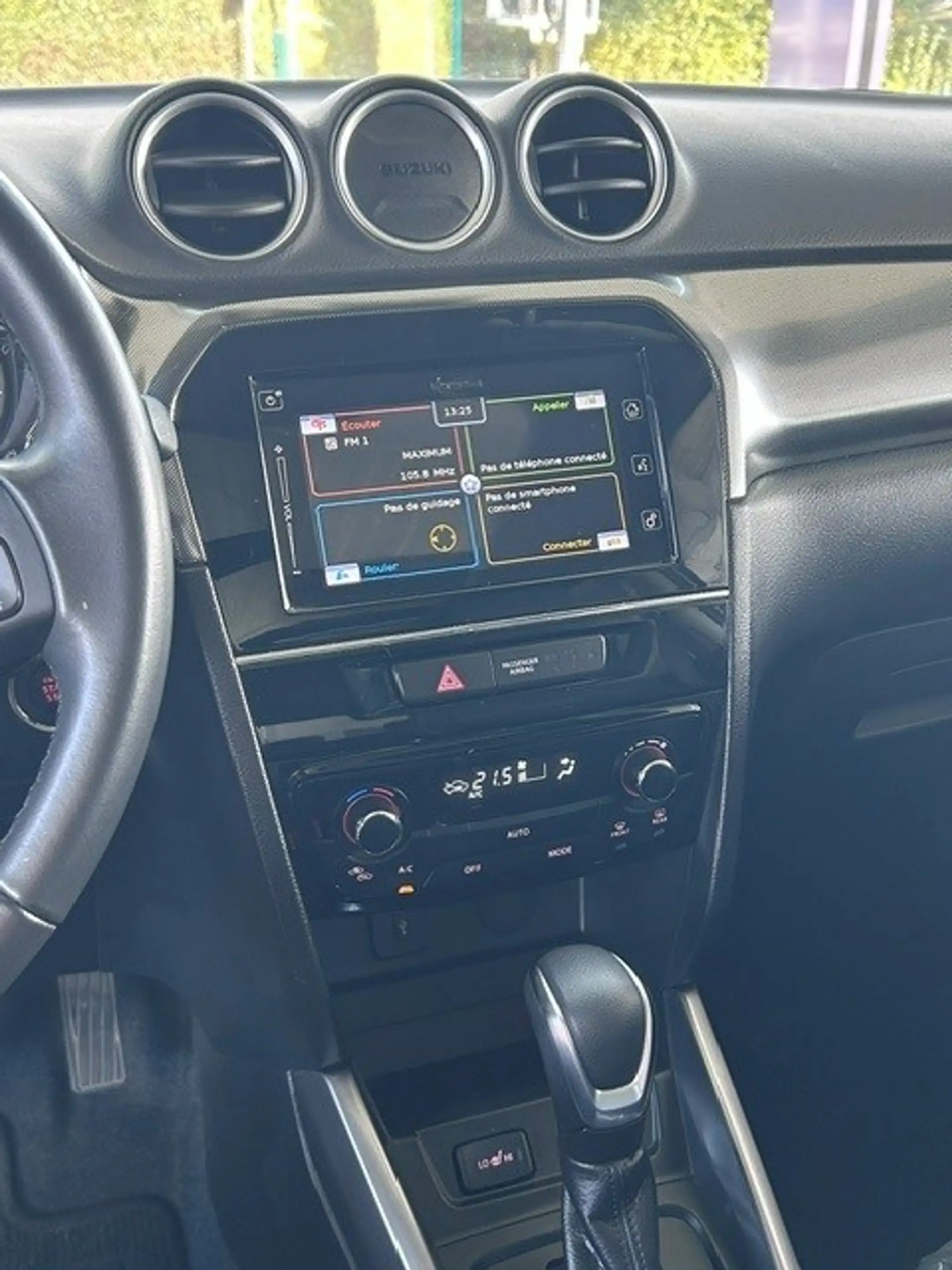 Suzuki Vitara Vitara 1.5 DualJet Hybrid GLX AT — photo 12
