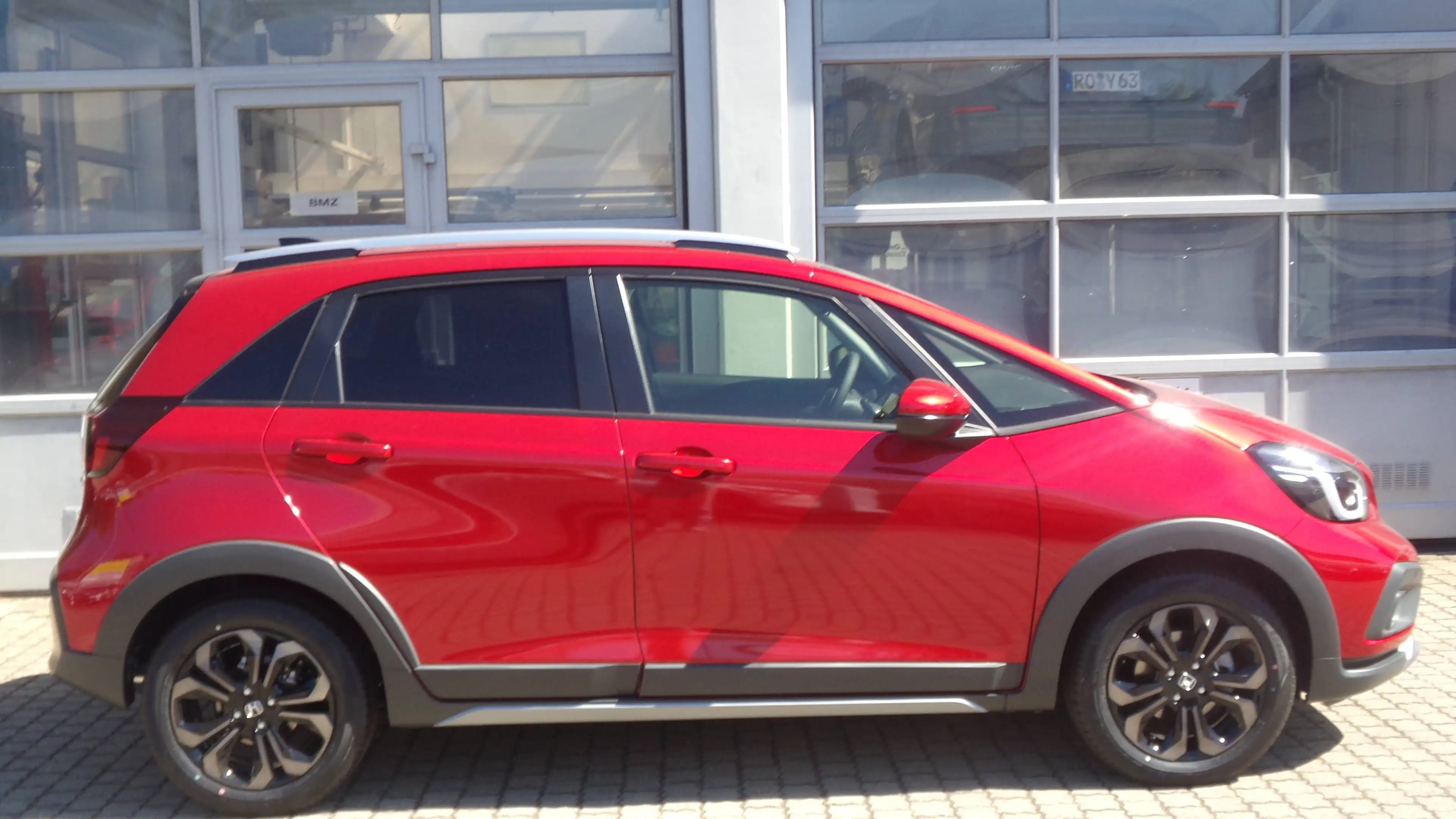 Honda Jazz 1.5 i-MMD Hybrid Crosstar Advance — photo 3