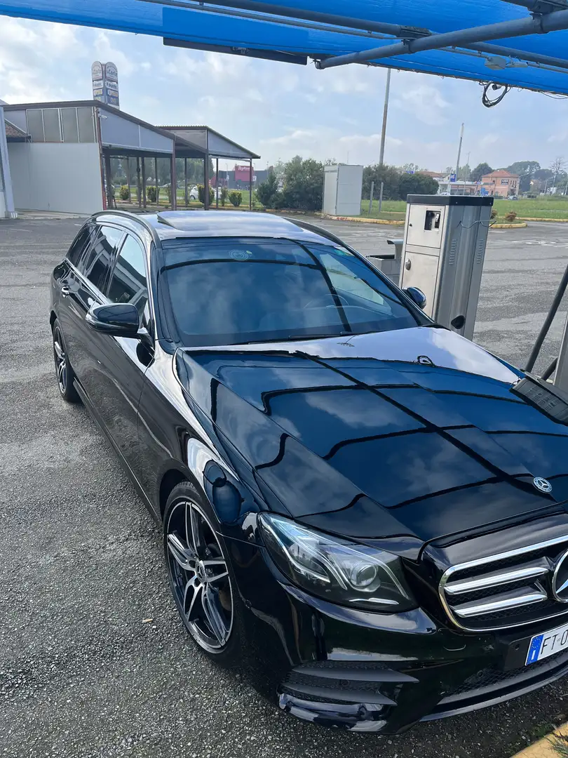 Mercedes-Benz E 220 SW d Premium Plus 4matic auto - 1