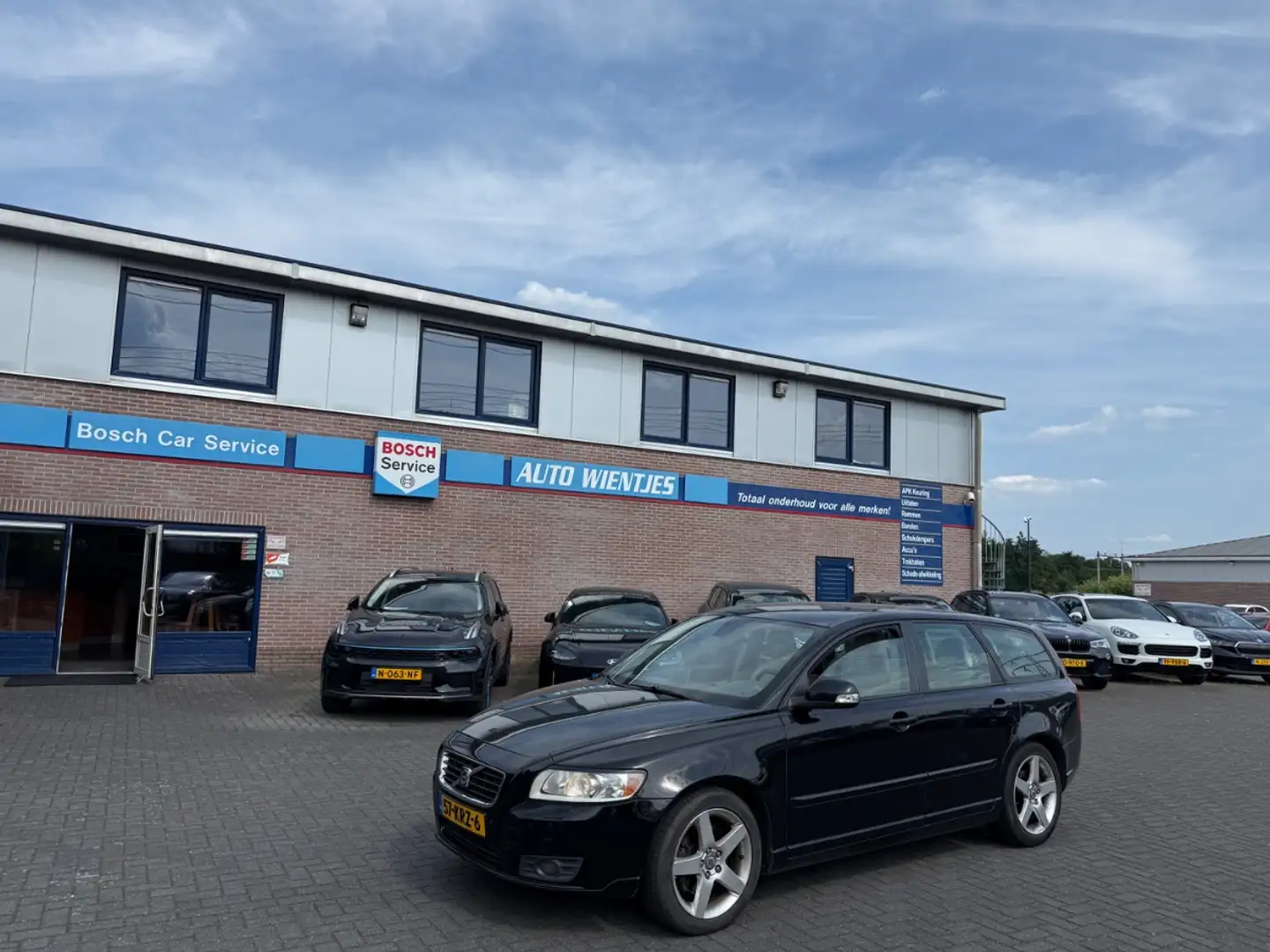 Volvo V50 2.0D 100kw | Edition II | Airco | Leer | Navi Zwart - 2