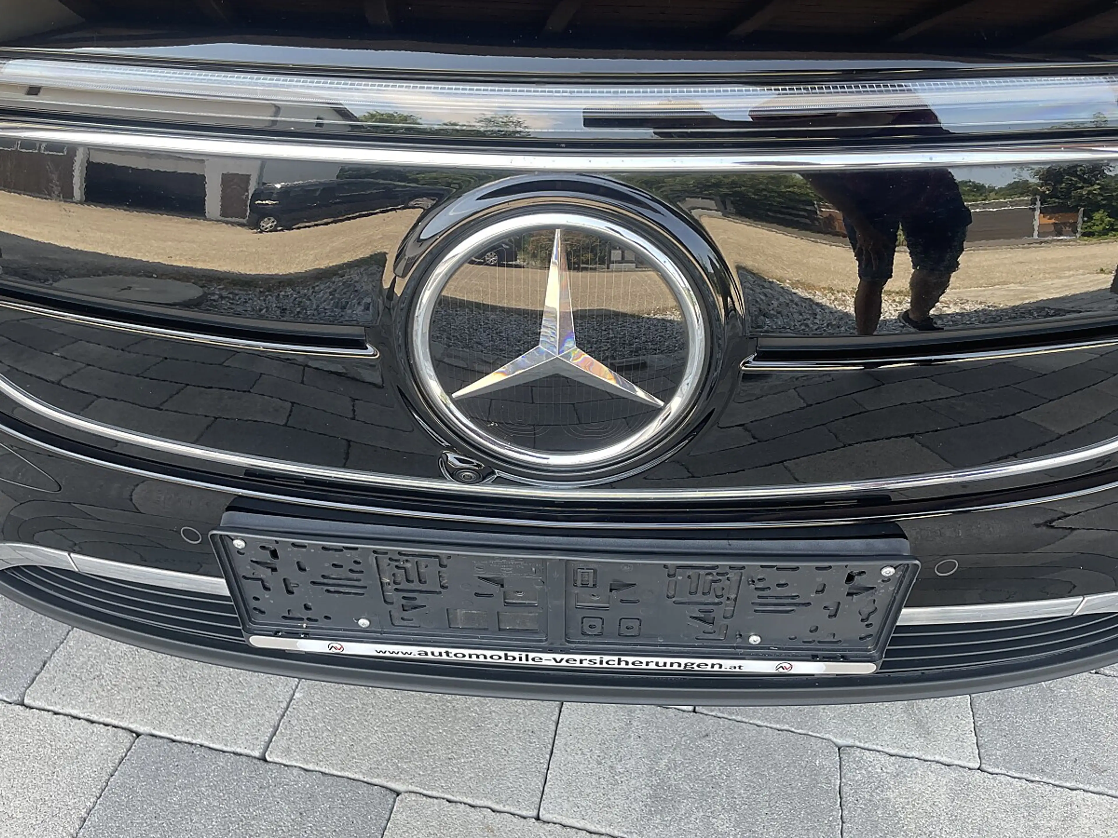 Mercedes-Benz EQA 250 Progressive-AHV-ACC-VERKEHR-LANE-PANORMA-LE... — photo 12