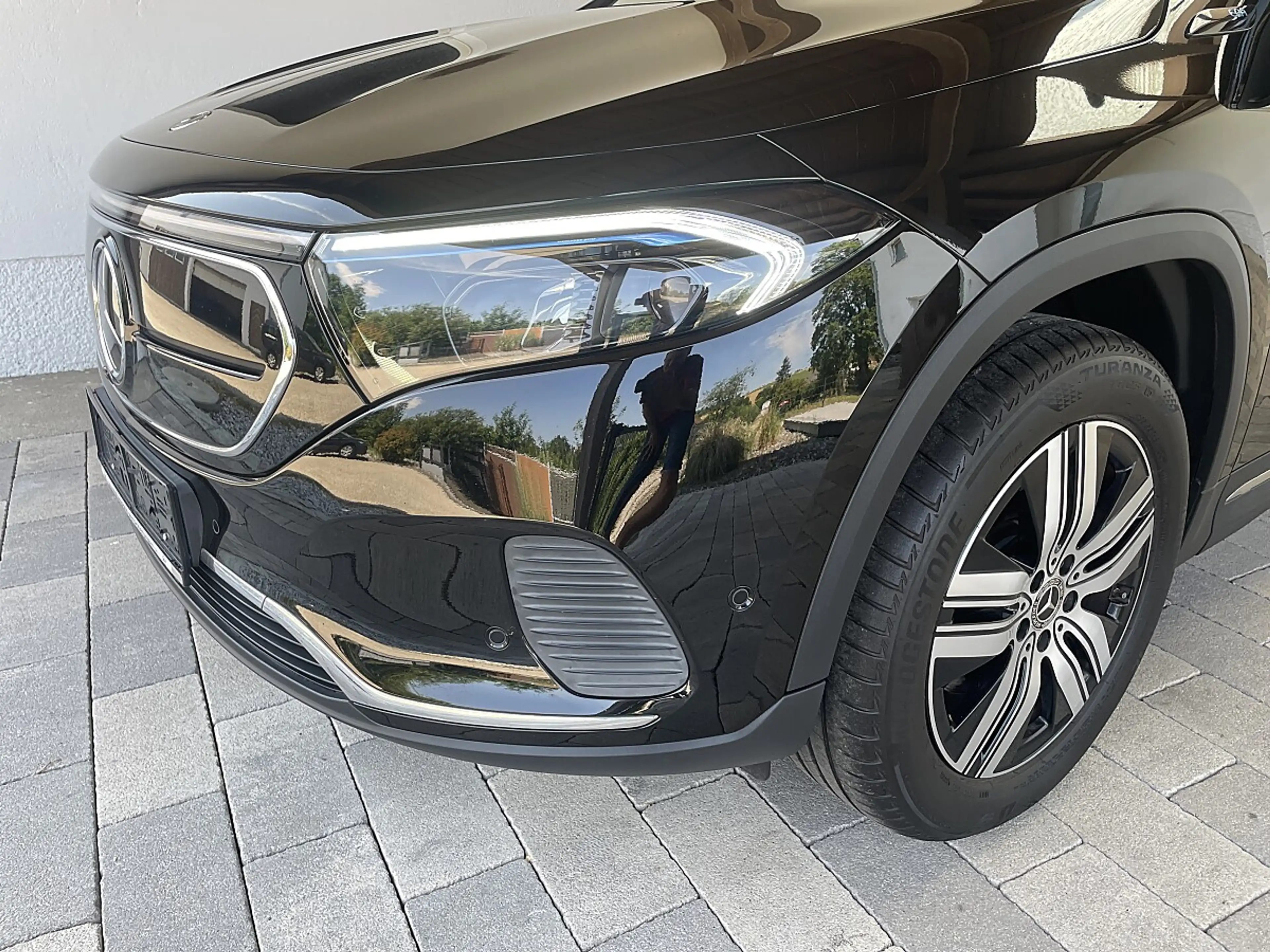 Mercedes-Benz EQA 250 Progressive-AHV-ACC-VERKEHR-LANE-PANORMA-LE... — photo 4