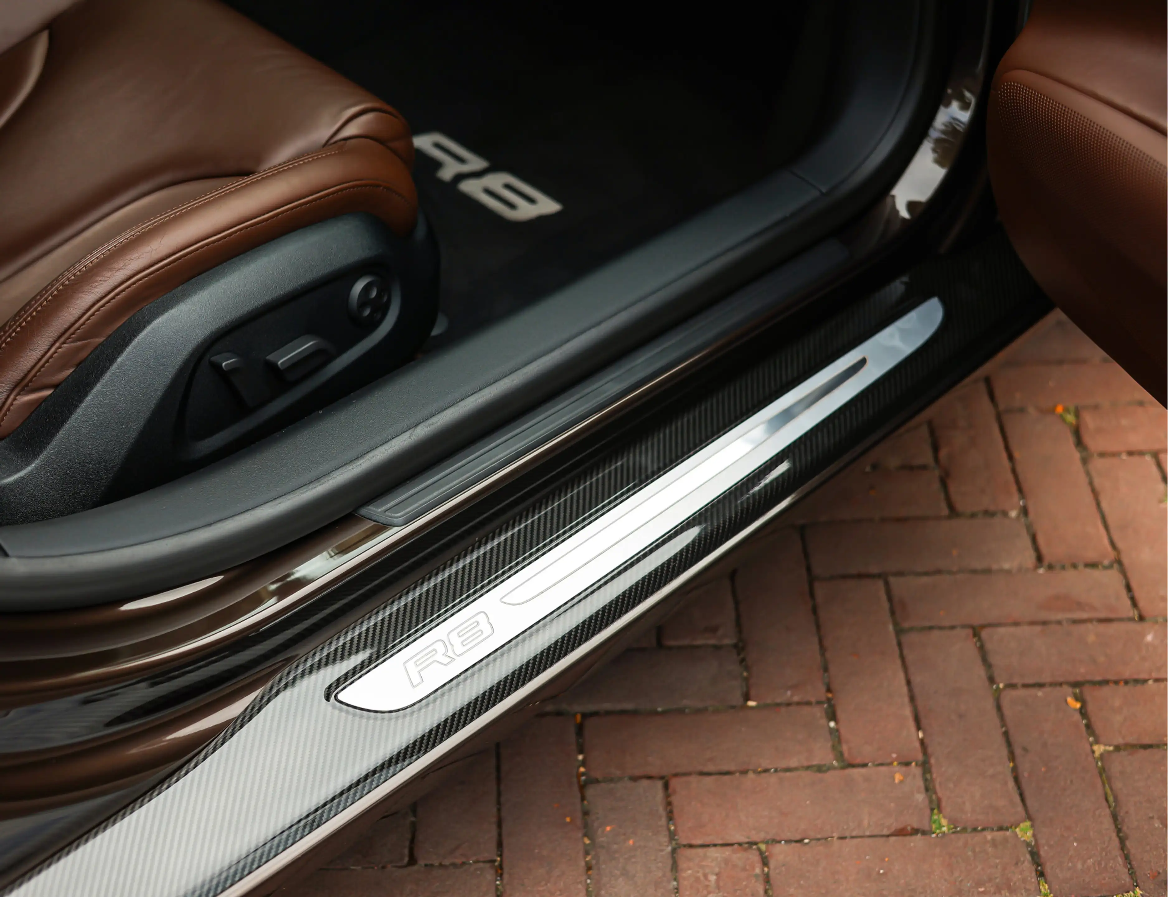 Audi R8 Spyder 4.2 V8 FSI | Exclusive - Handbak - Keramisc — photo 24