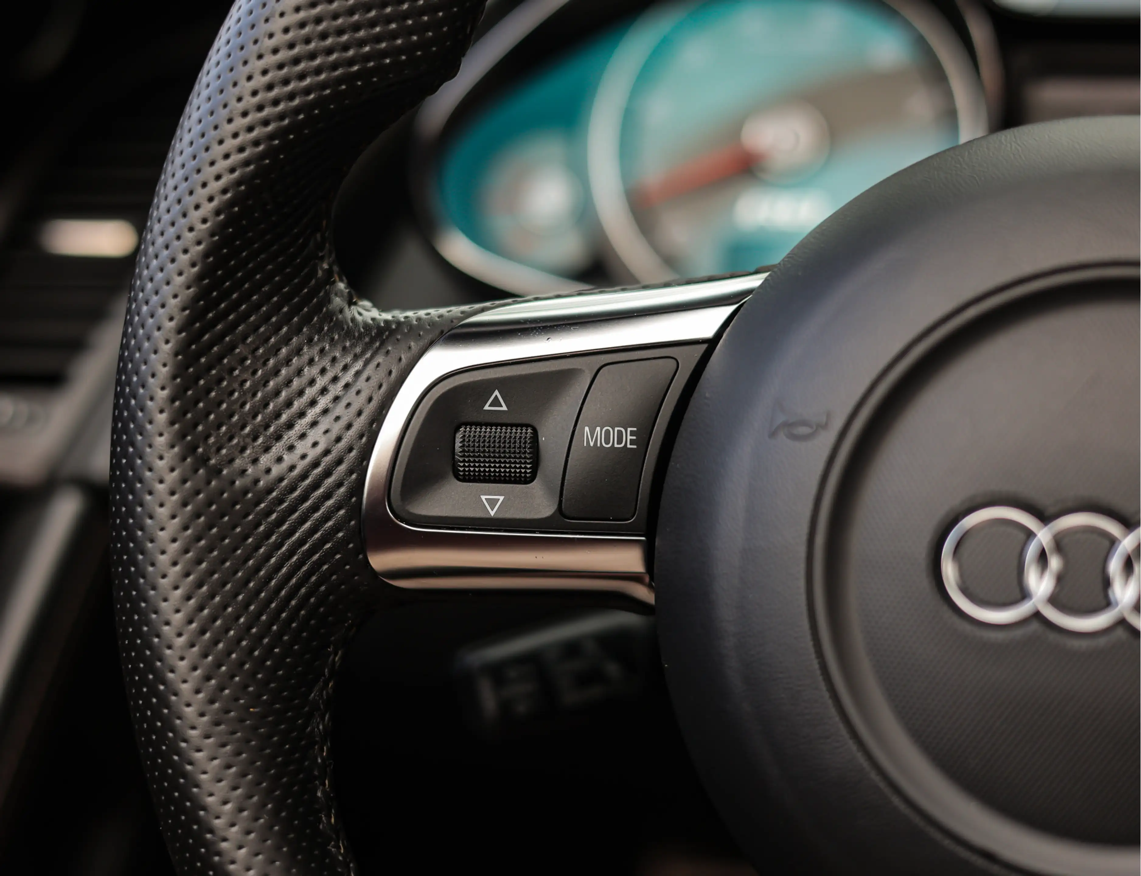 Audi R8 Spyder 4.2 V8 FSI | Exclusive - Handbak - Keramisc — photo 32