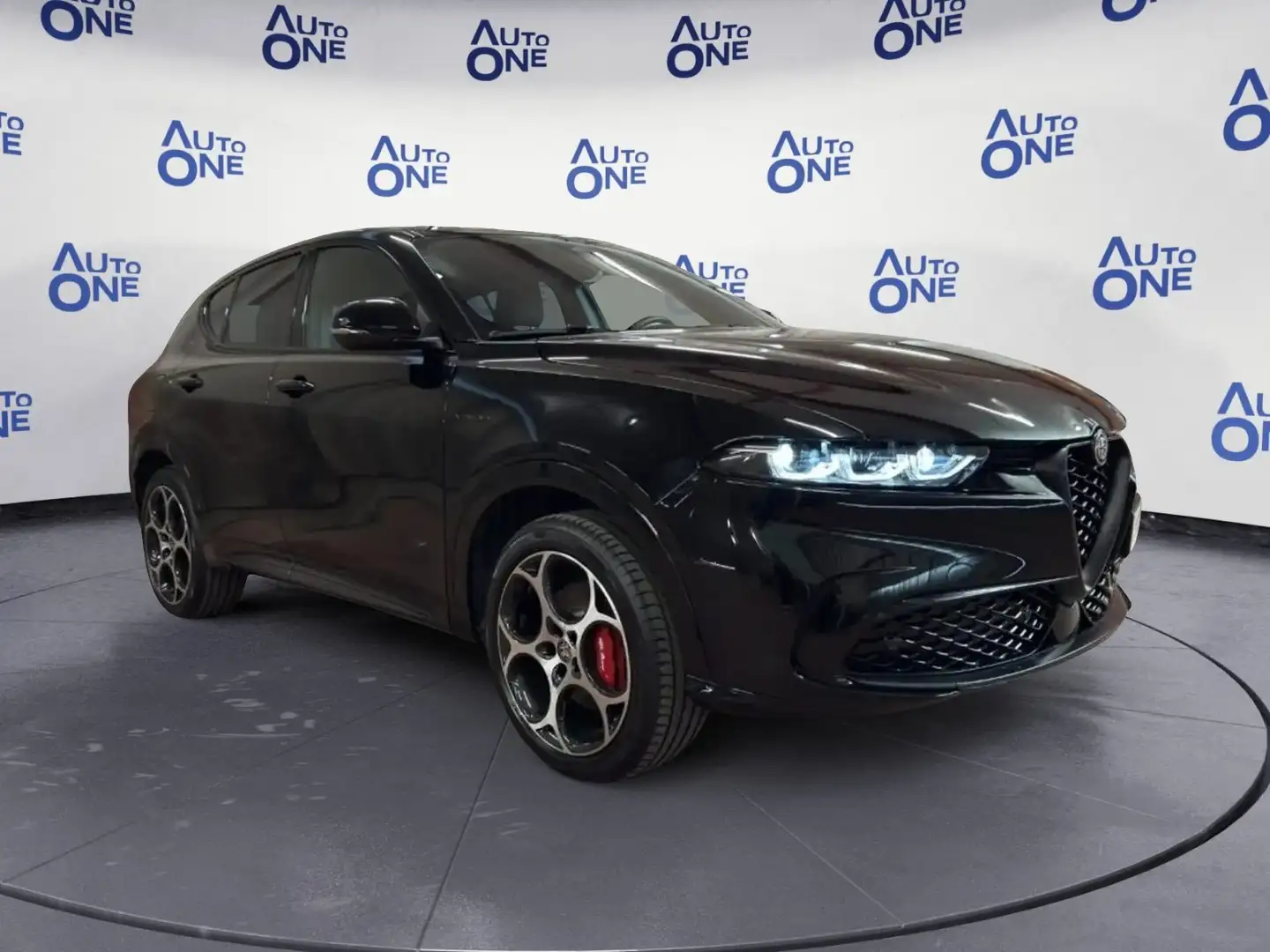 Alfa Romeo Tonale 1.5 Hybrid 160Cv TCT7 Auto Veloce - #* Schwarz - 1