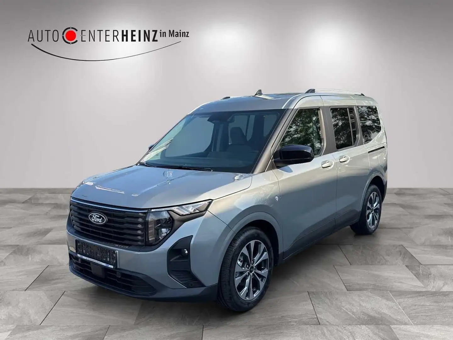Ford Tourneo Courier 1.0 EcoBoost Aut. TITANIUM Silber - 1