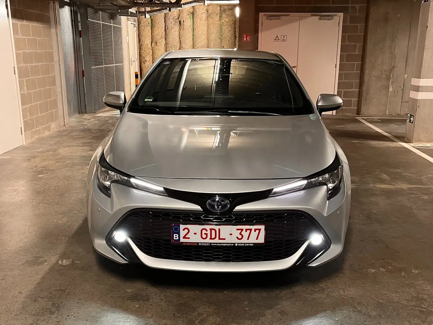 Toyota Corolla Corolla Hybrid 1.8 e-CVT Argent - 2