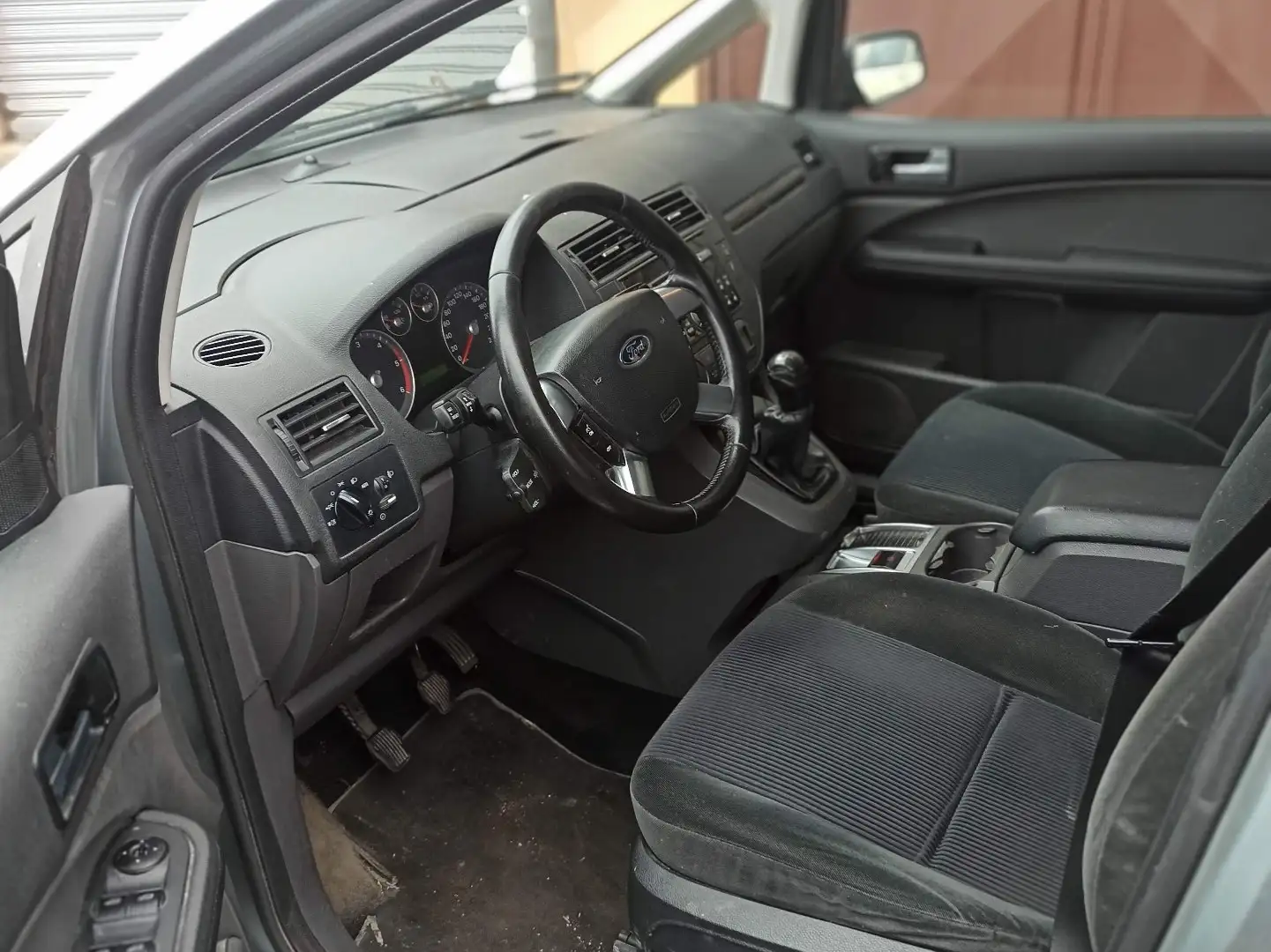 Ford C-Max Ghia 2000cc Szürke - 2
